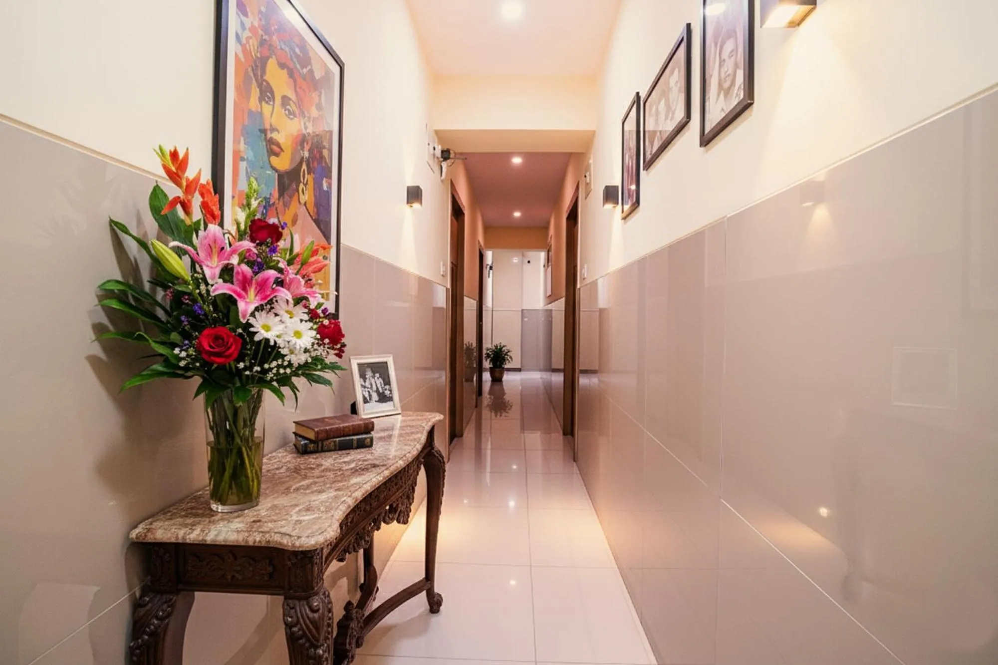 Lobby or reception in Hotel O Everest Lodging Vashi