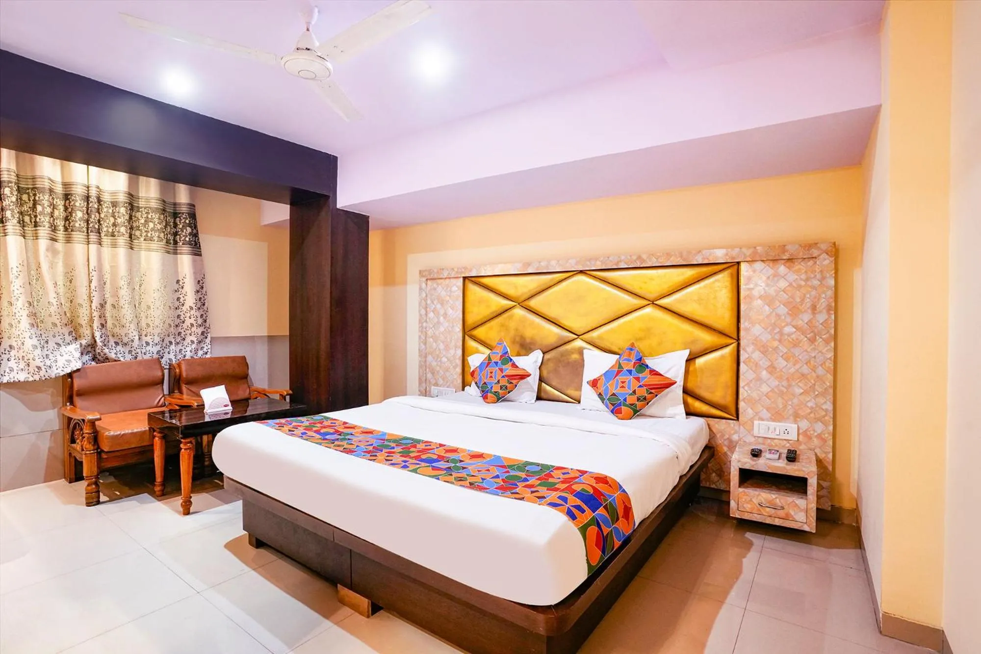 Bed in Hotel O Everest Lodging Vashi