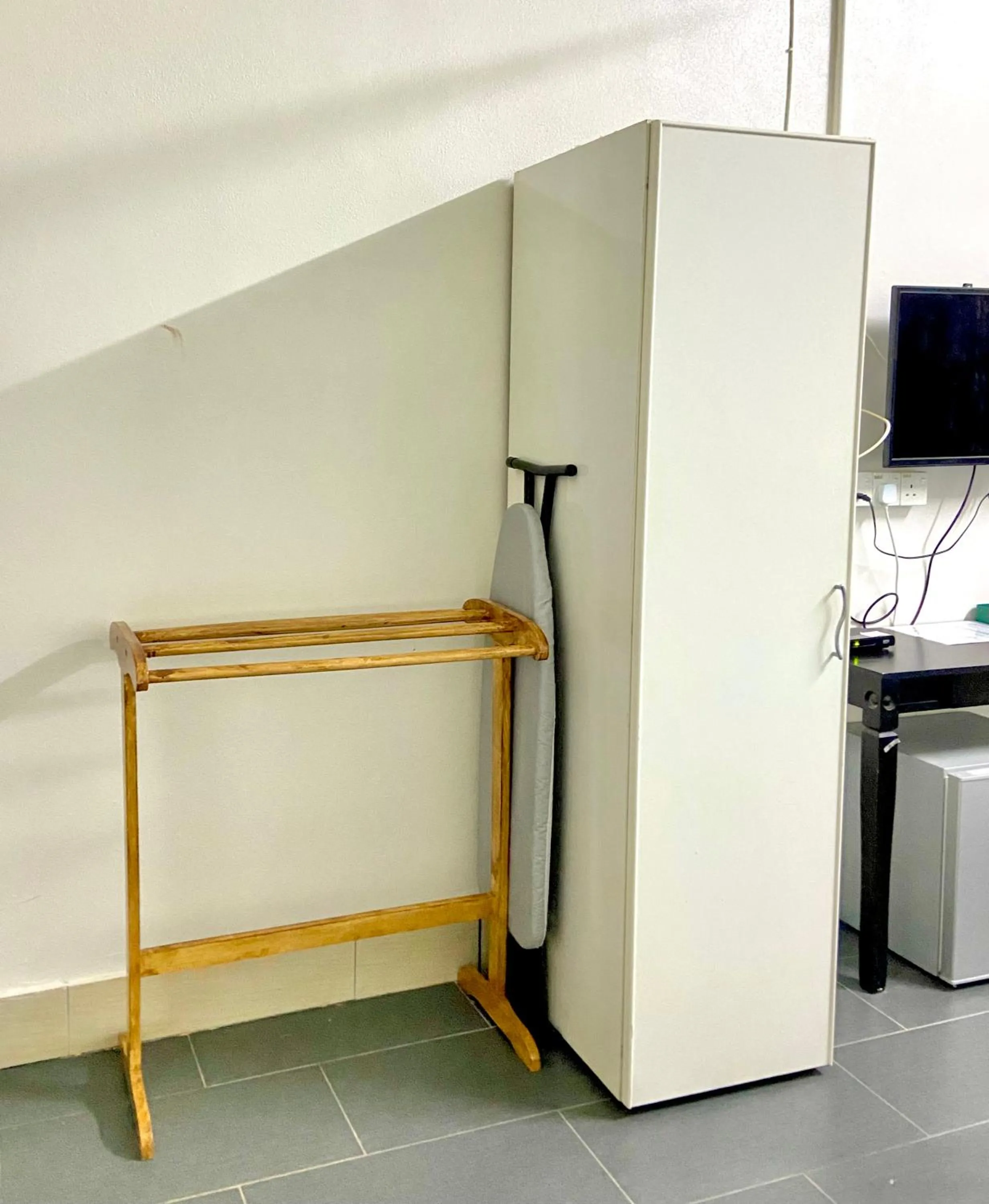 wardrobe in Padang Besar Green Inn