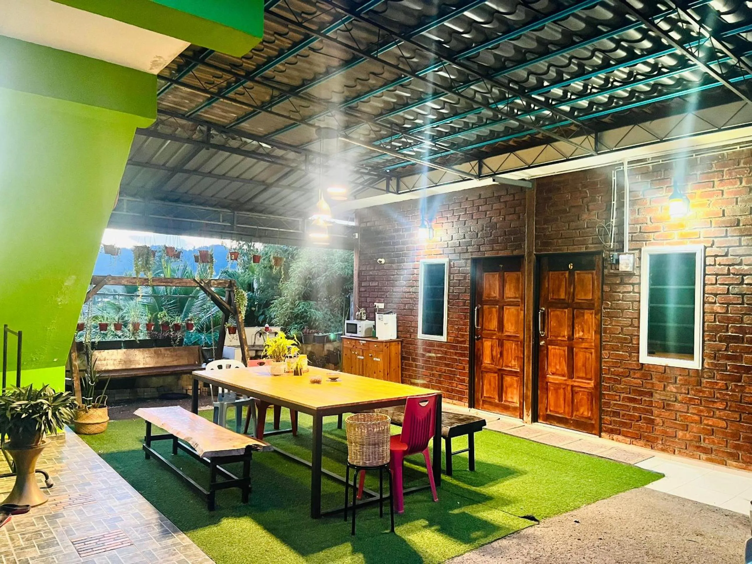 Property building in Padang Besar Green Inn