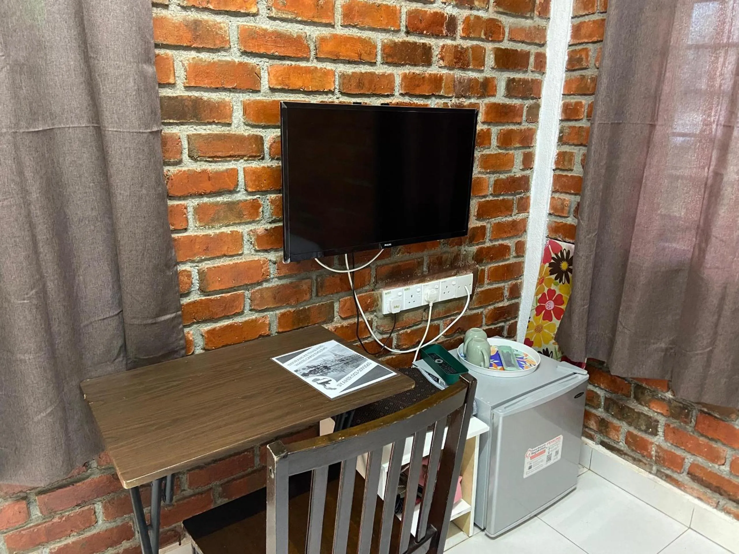 TV and multimedia in Padang Besar Green Inn
