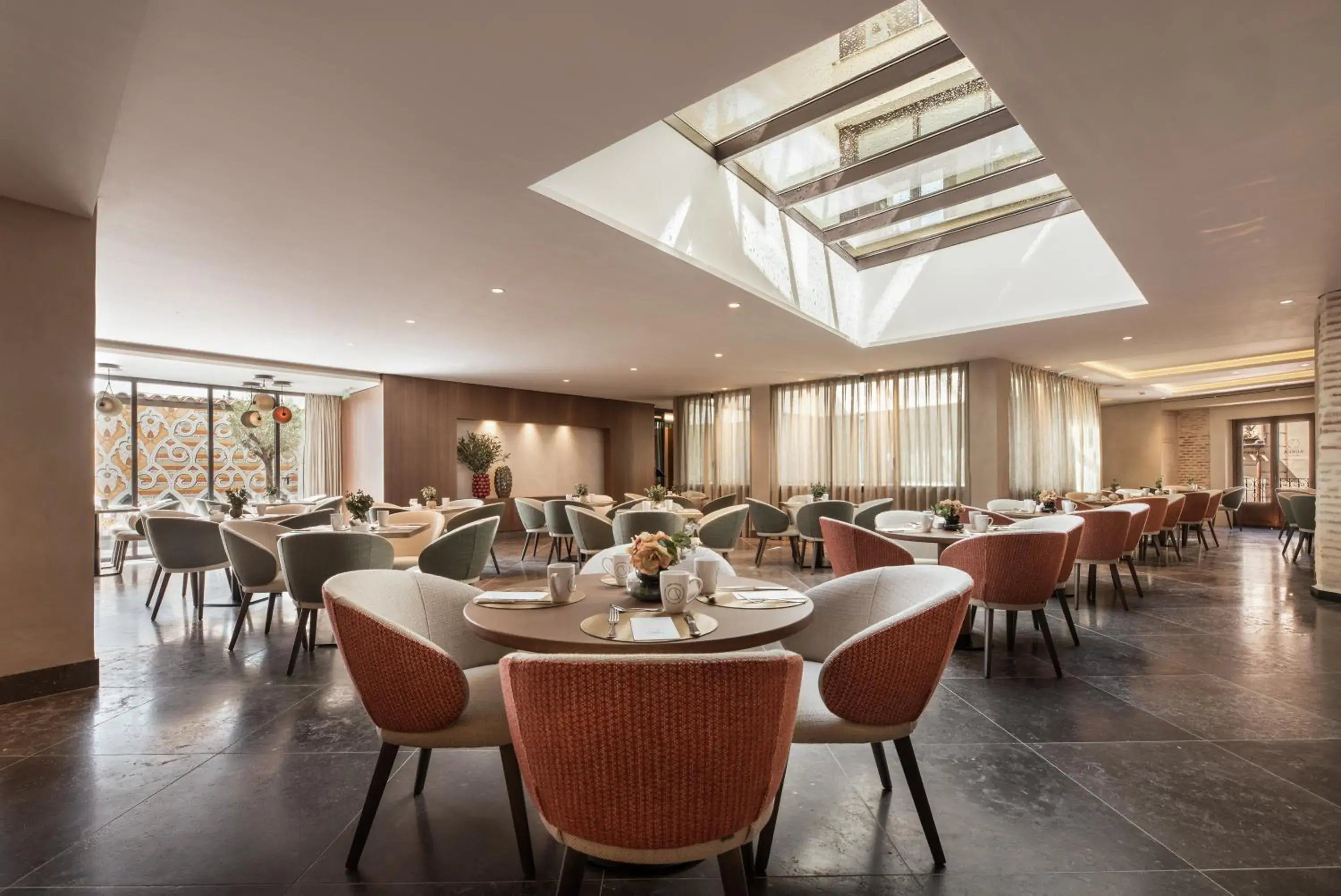 Lounge or bar in Áurea Toledo by Eurostars Hotel company Lounge or bar in Áurea Toledo by Eurostars Hotel company