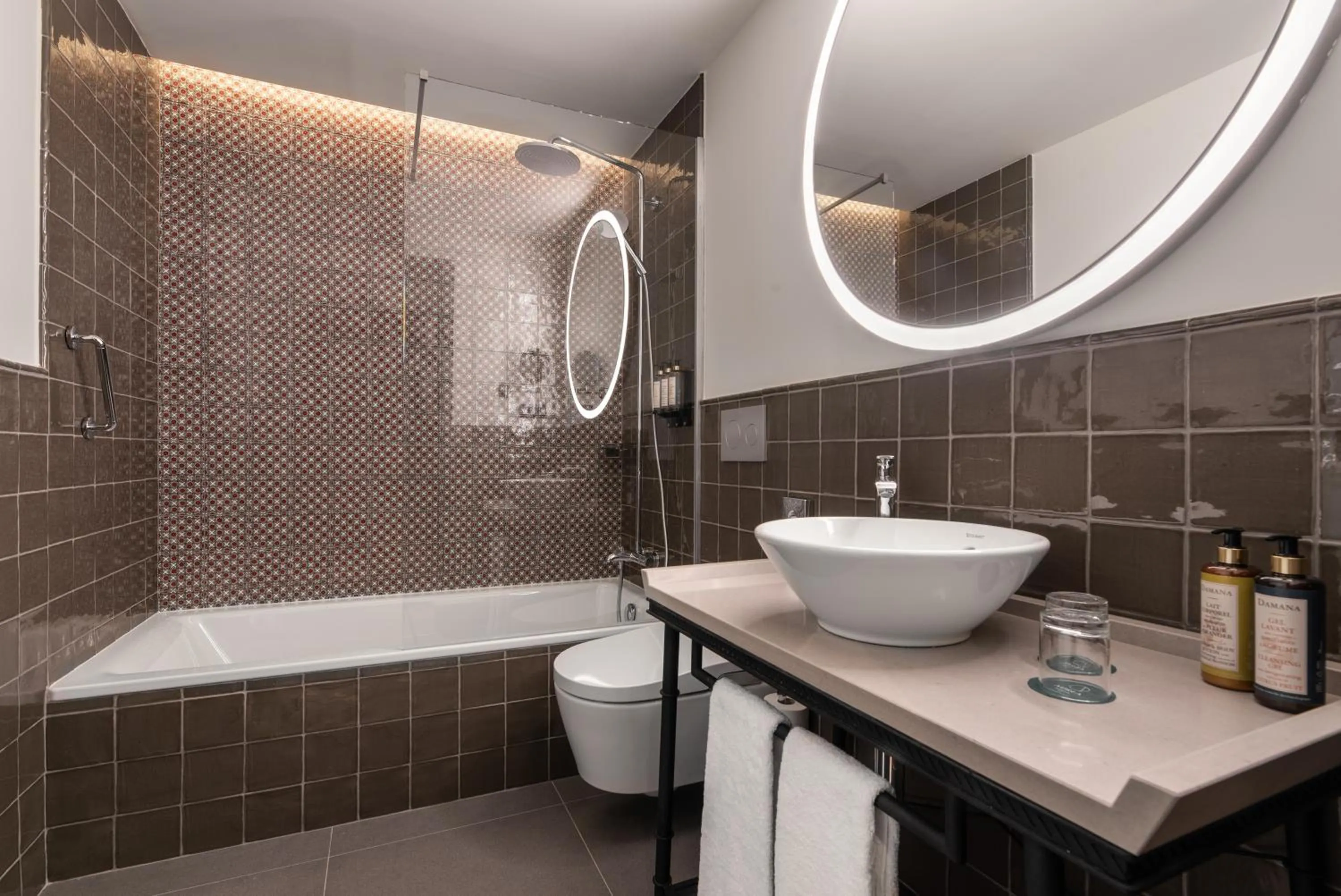 Bathroom in Áurea Toledo by Eurostars Hotel company