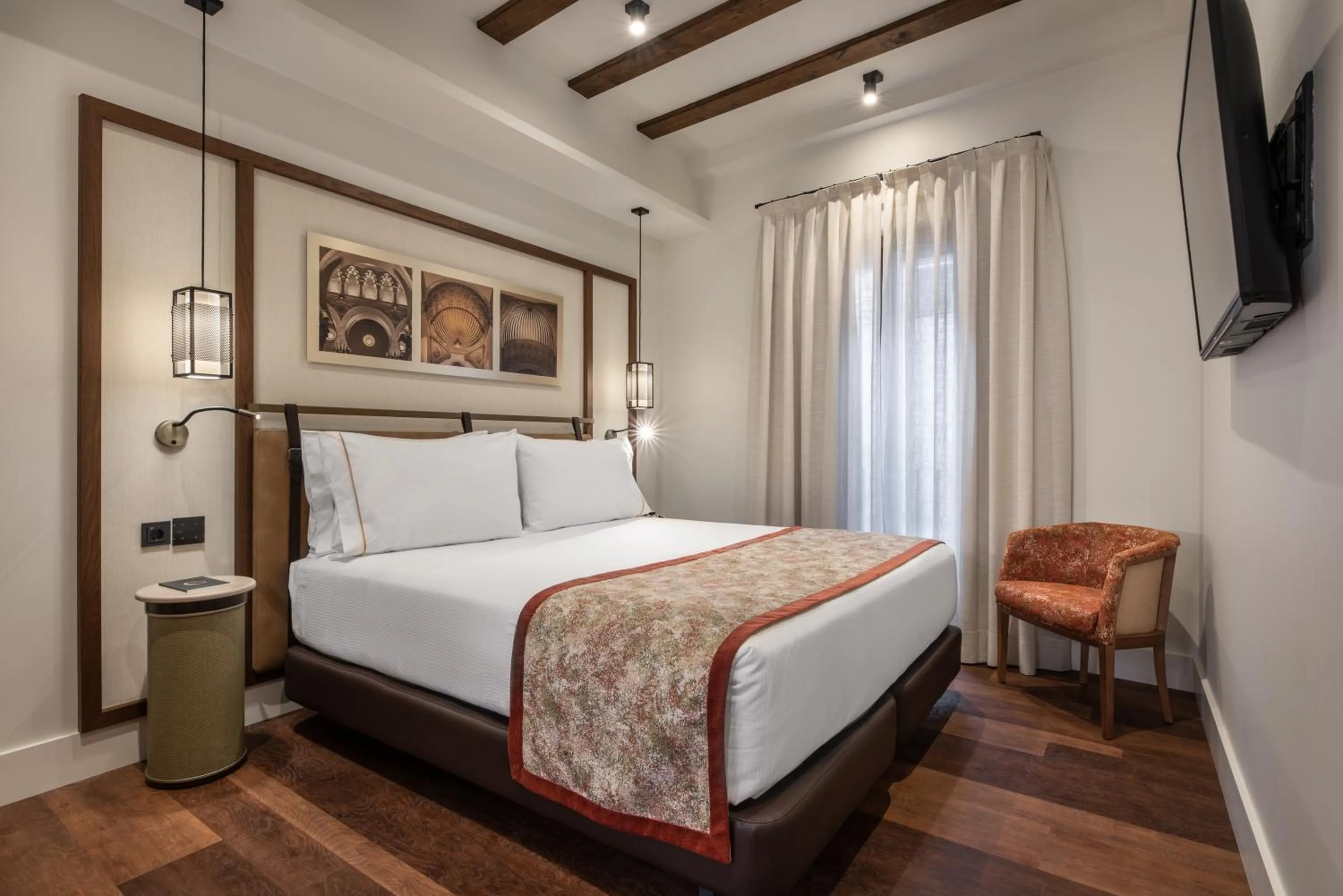 Bedroom, Bed in Áurea Toledo by Eurostars Hotel company