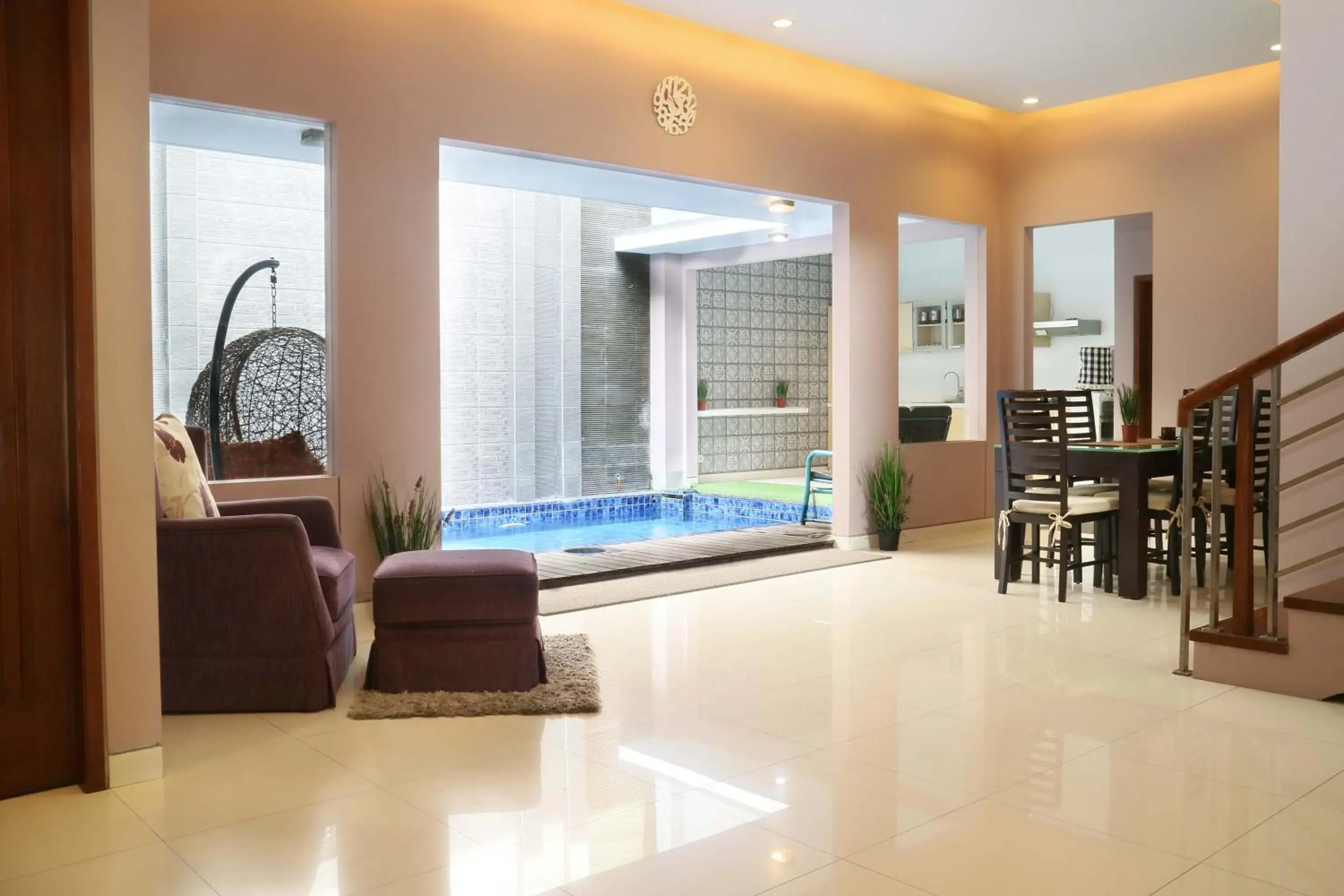 Pool view in Rumah Teteh - Plemburan Pool view in Rumah Teteh - Plemburan