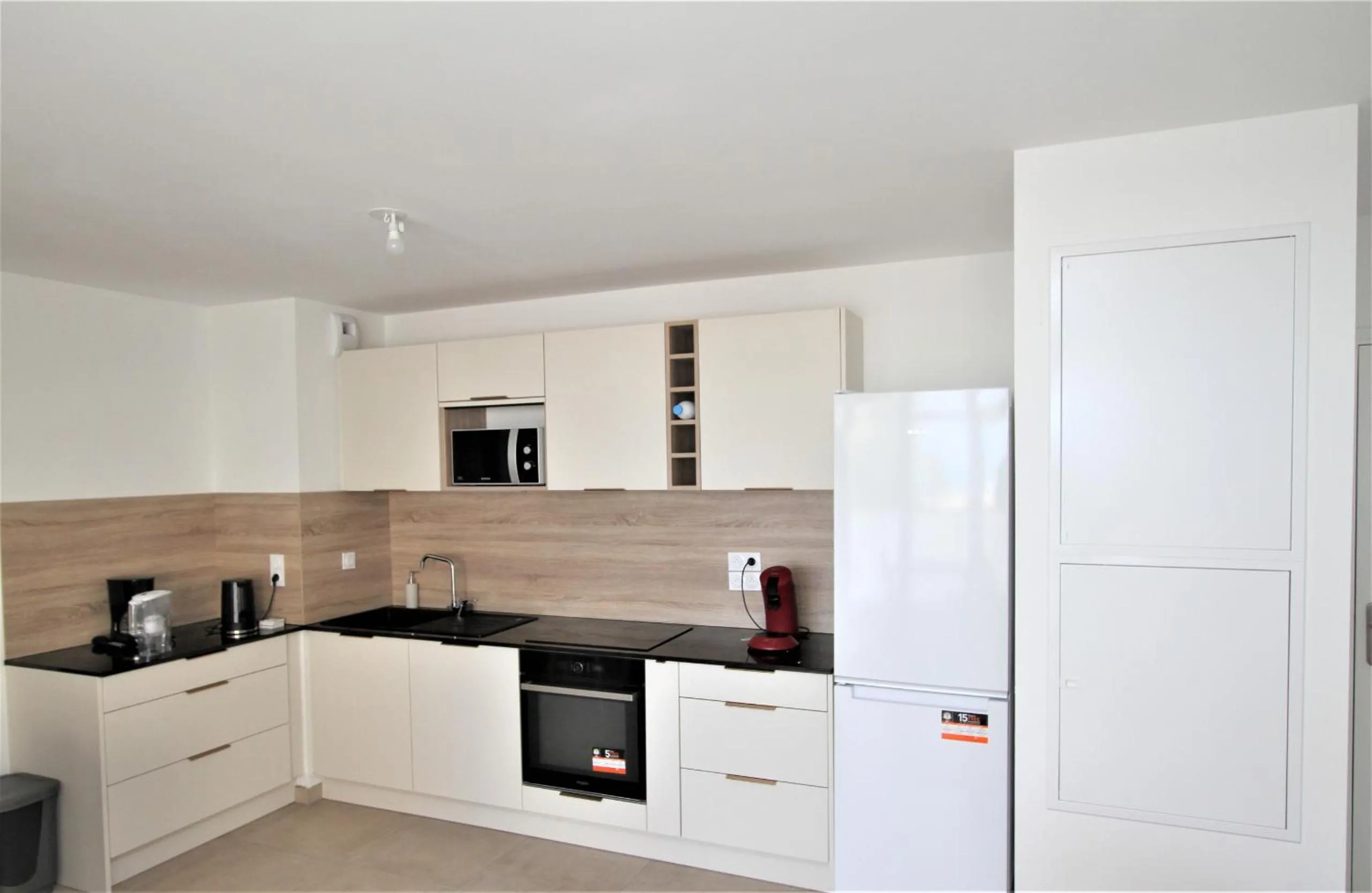 Appartement 2 chambres, vue mer et parking