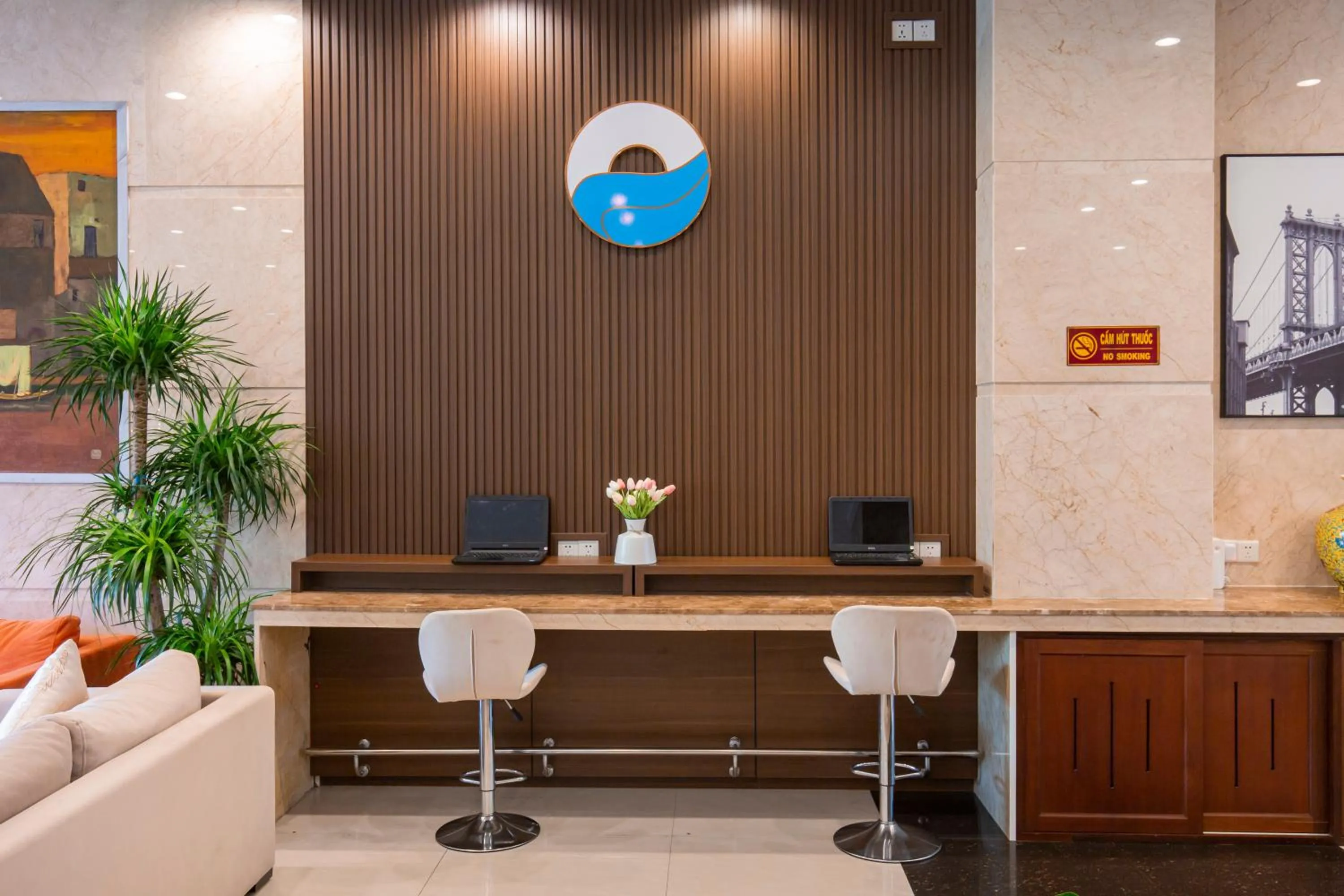 Living room in SeaFront Hotel DaNang