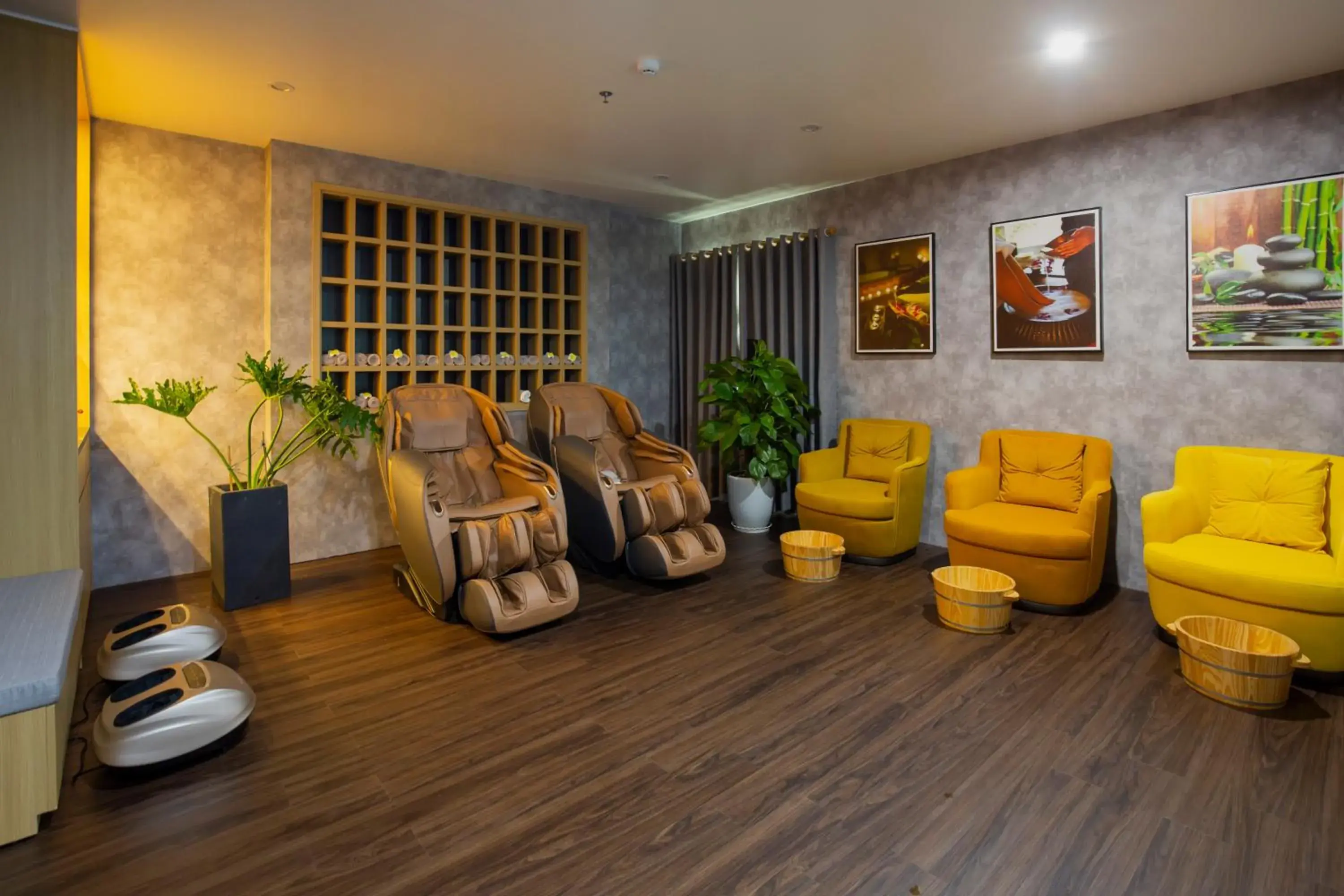 Spa and wellness centre/facilities in SeaFront Hotel DaNang Spa and wellness centre/facilities in SeaFront Hotel DaNang