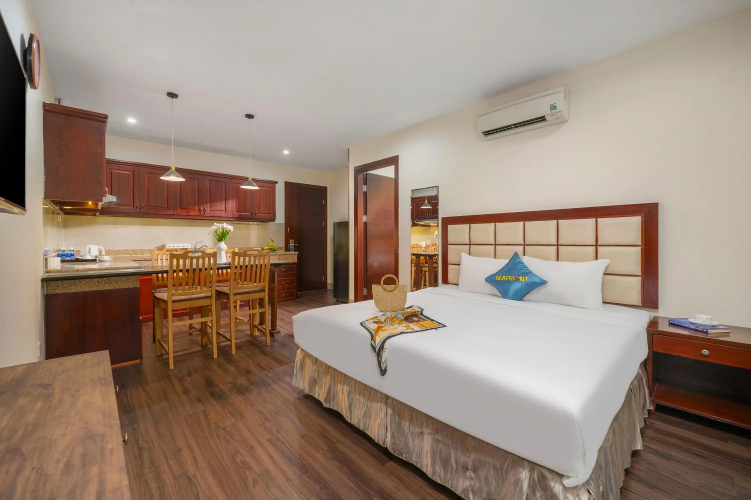 Bed in SeaFront Hotel DaNang