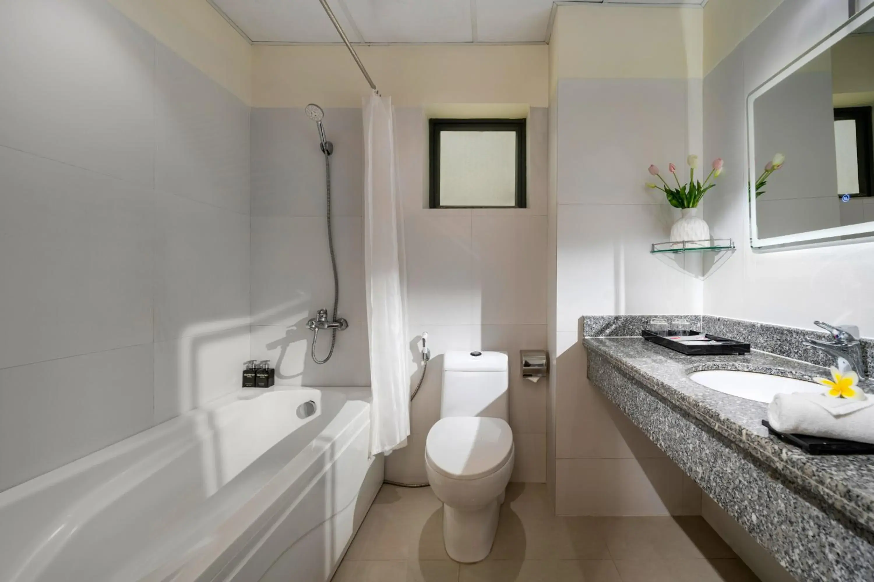 Studio with Sea View in SeaFront Hotel DaNang Studio with Sea View in SeaFront Hotel DaNang