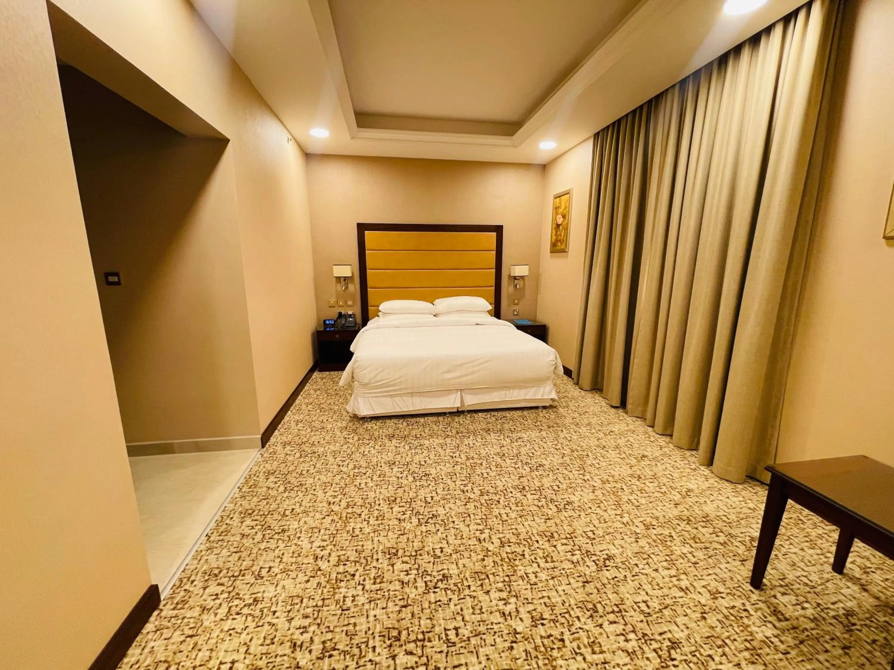 Bed in Grand Legacy Hotel Doha