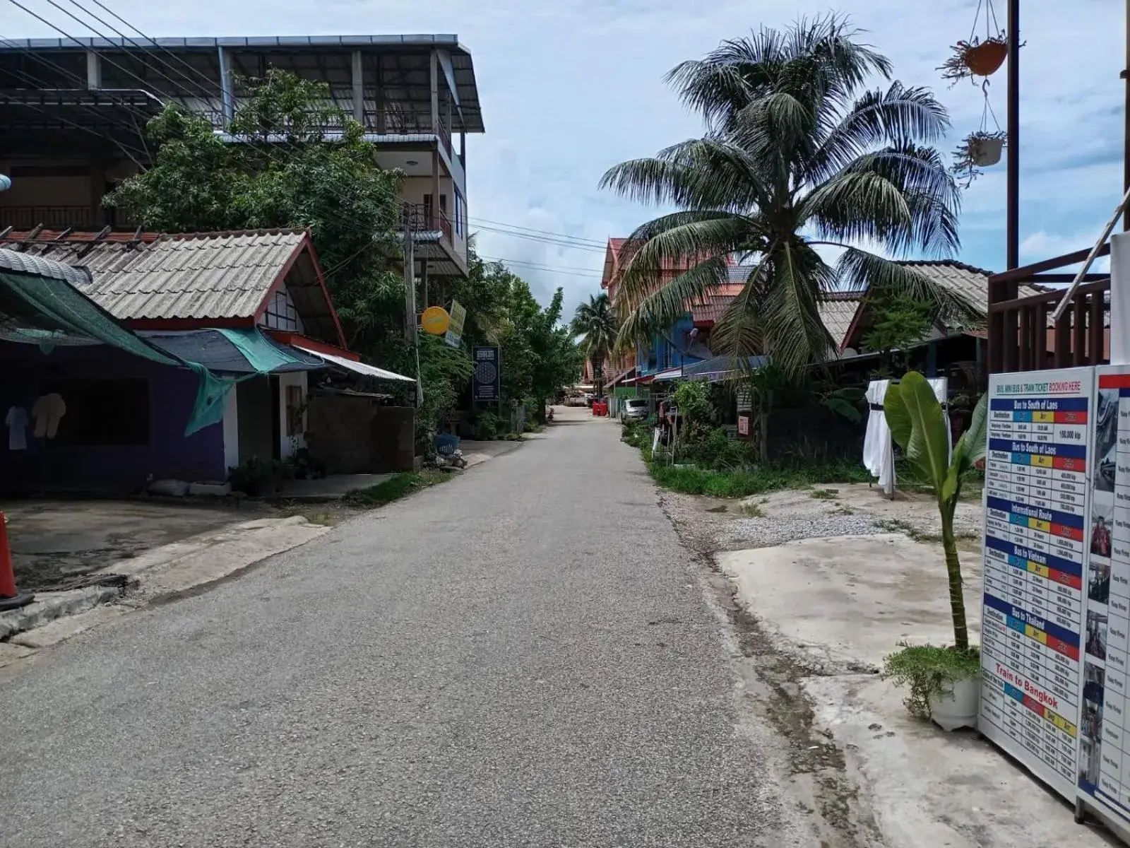 Street view in Vang Vieng Victory Hostel Street view in Vang Vieng Victory Hostel