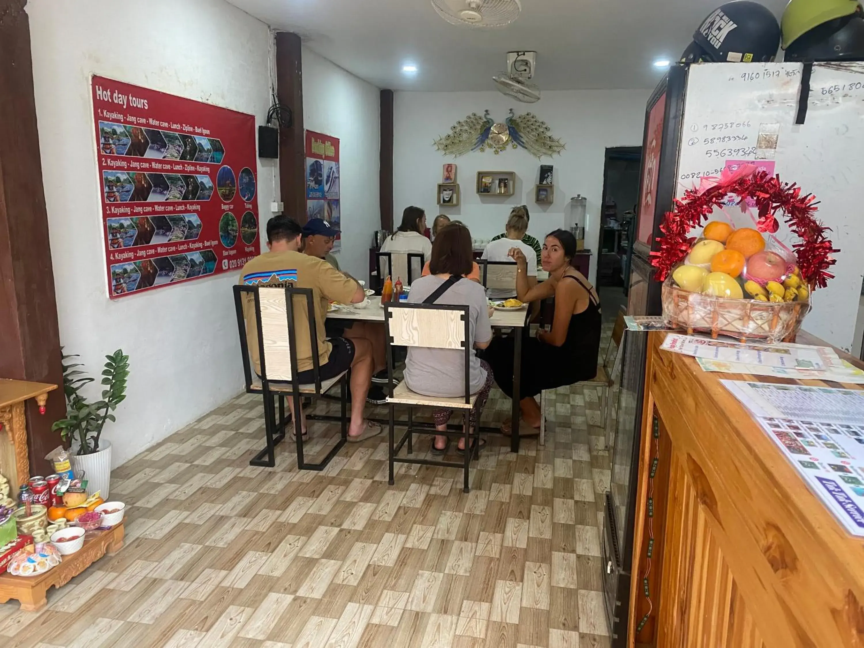 Breakfast in Vang Vieng Victory Hostel Breakfast in Vang Vieng Victory Hostel