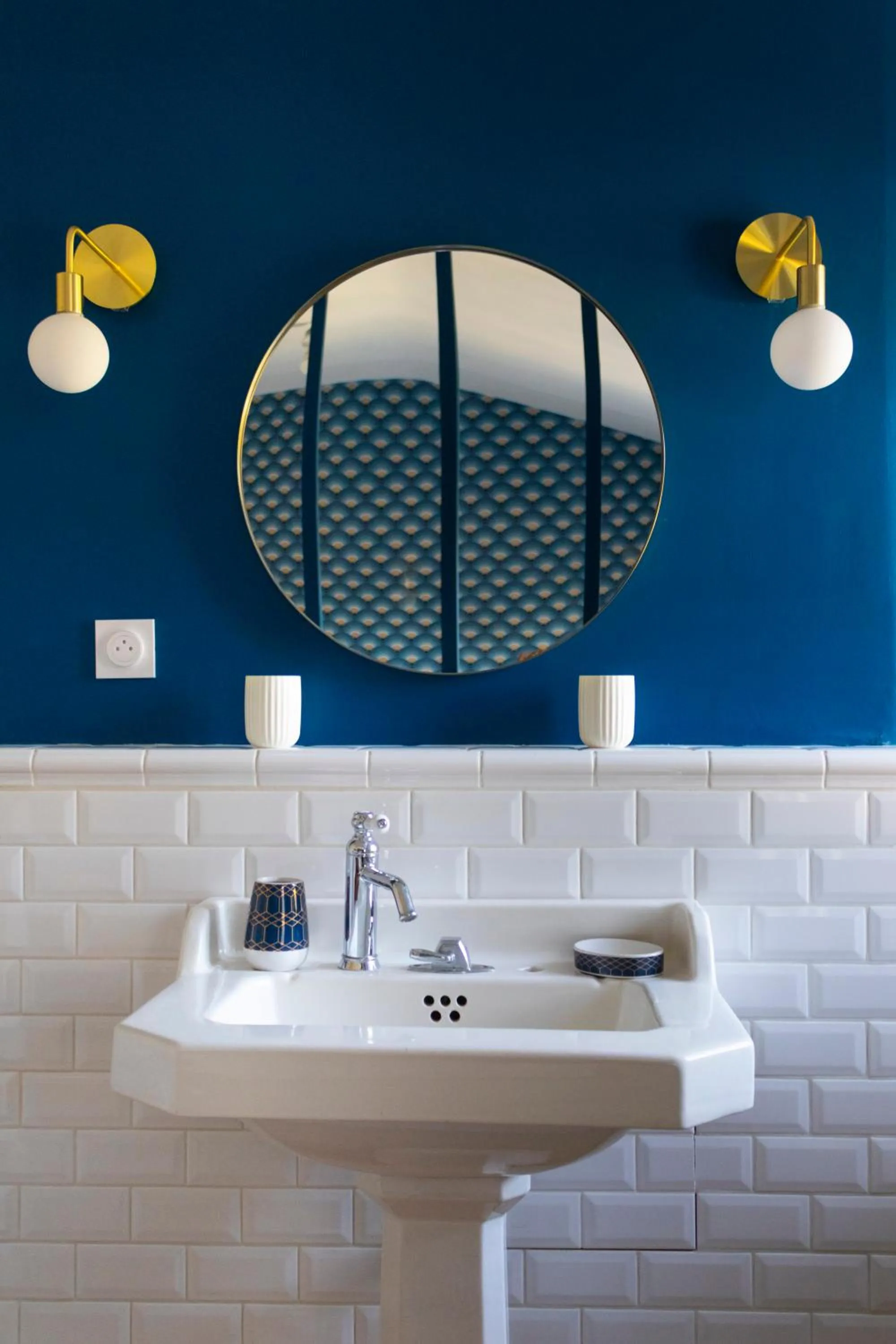 Bathroom in Maison et table d'hôtes Le Camélia Blanc