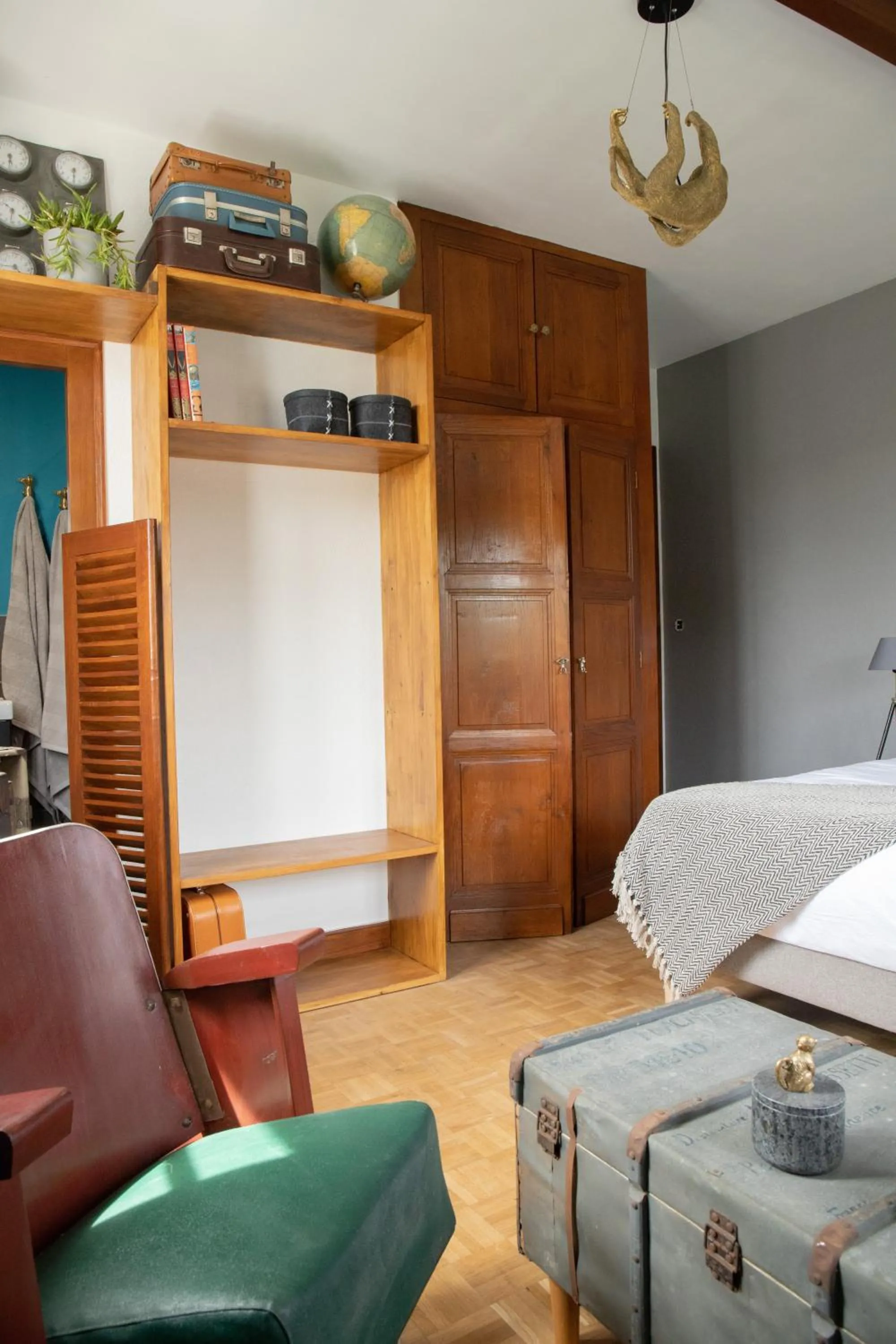 Bedroom, Bed in Maison et table d'hôtes Le Camélia Blanc