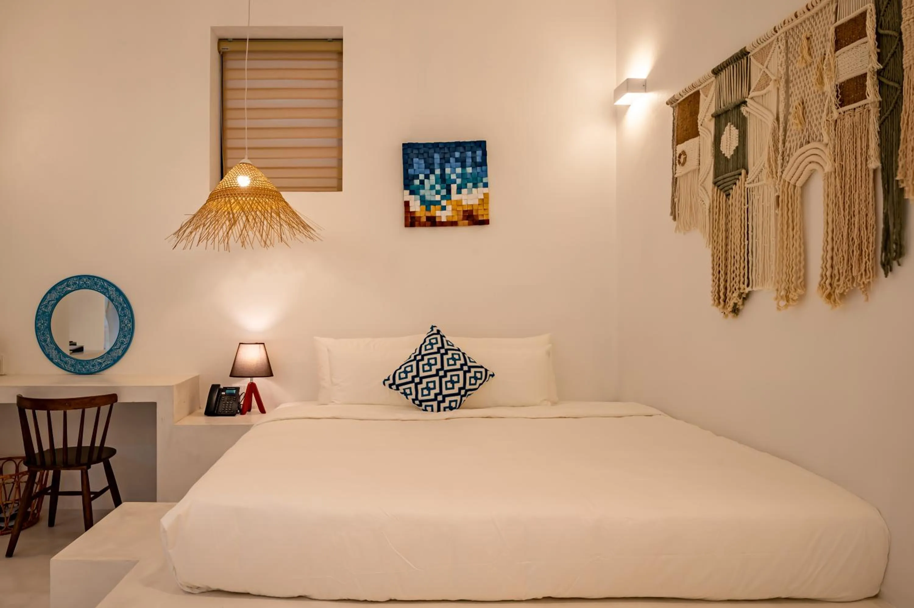 Photo of the whole room in Happiness Hotel