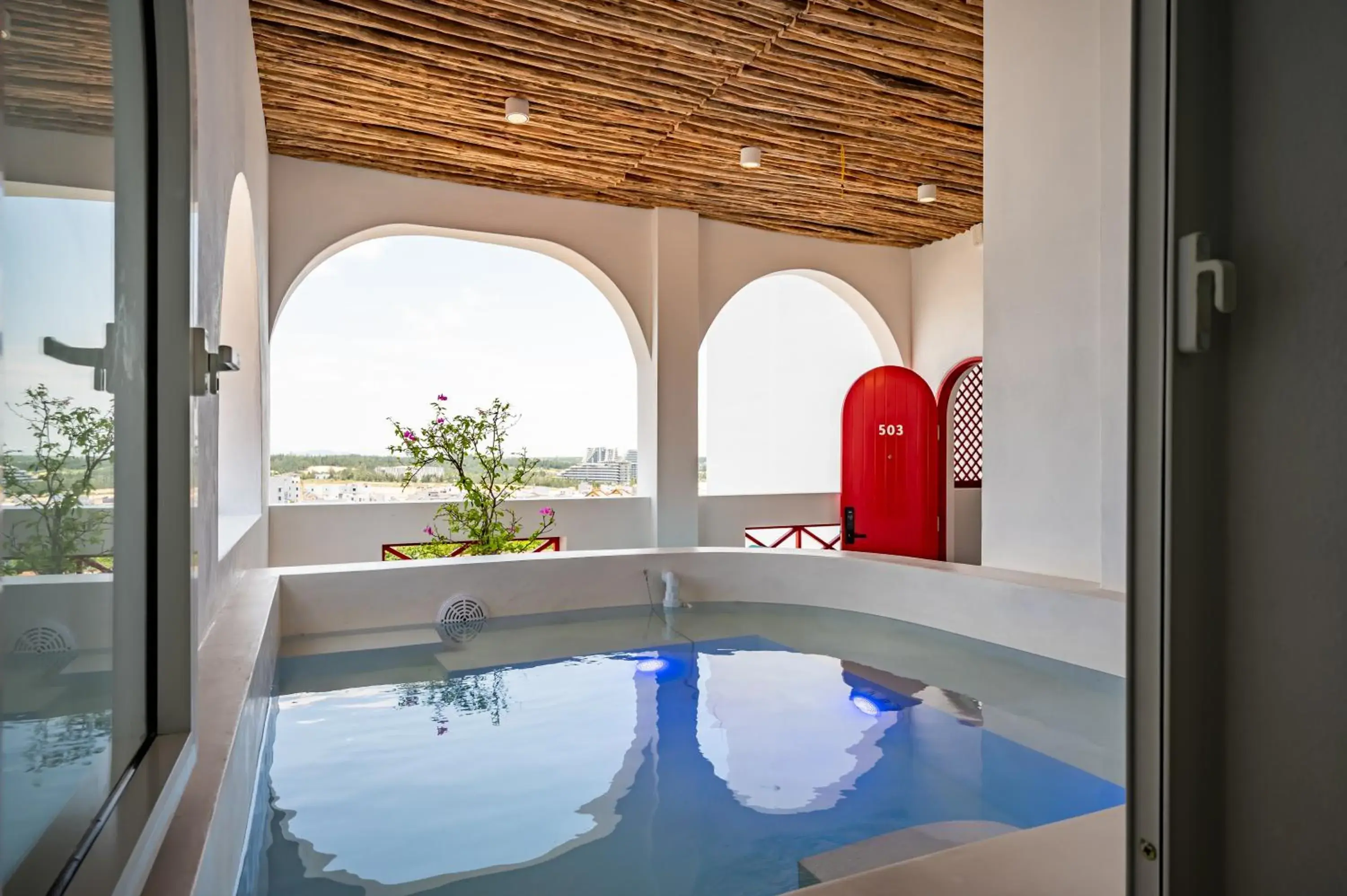 Swimming pool in Happiness Hotel Swimming pool in Happiness Hotel