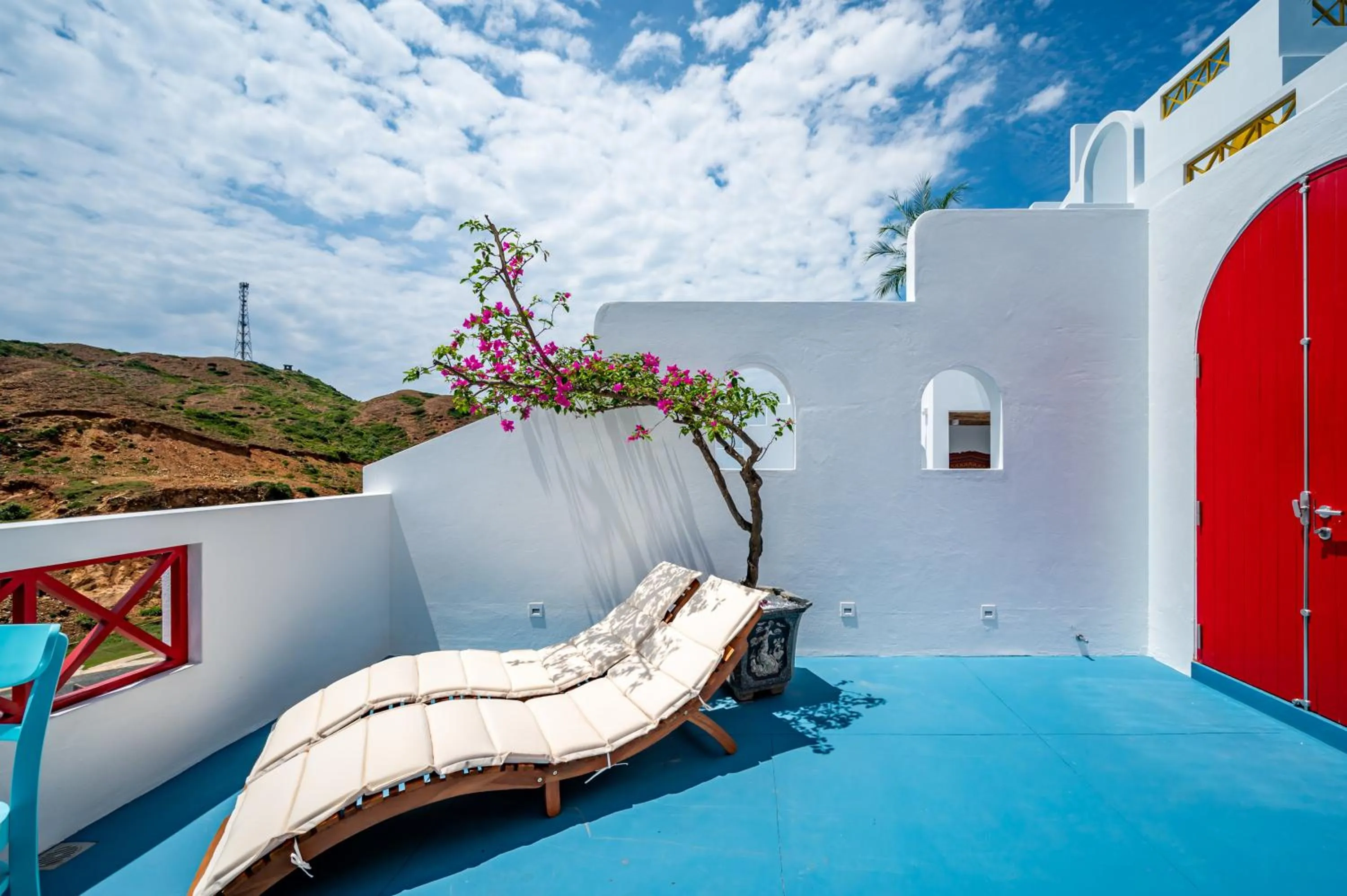 Natural landscape in Happiness Hotel