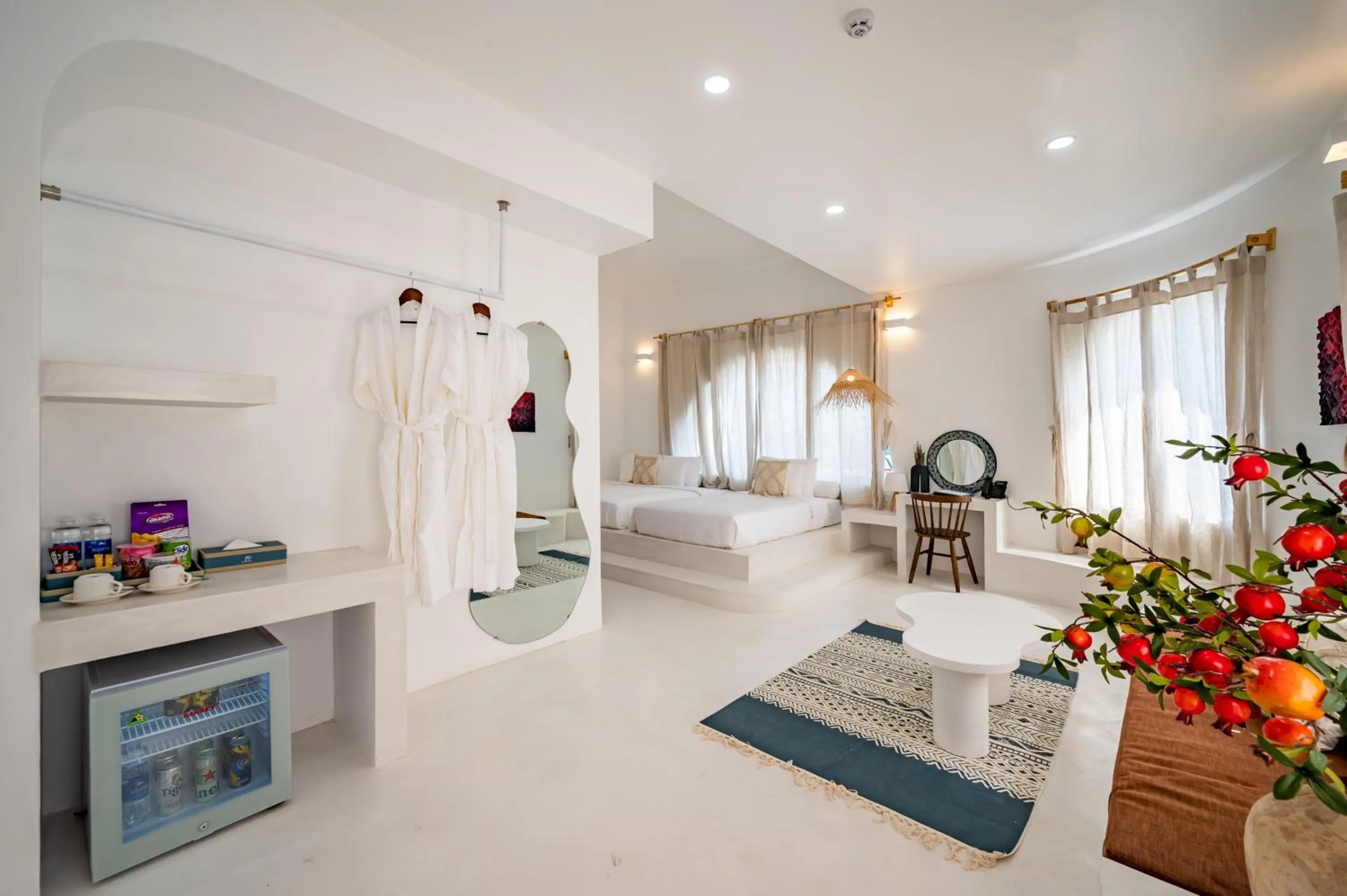 Photo of the whole room in Happiness Hotel