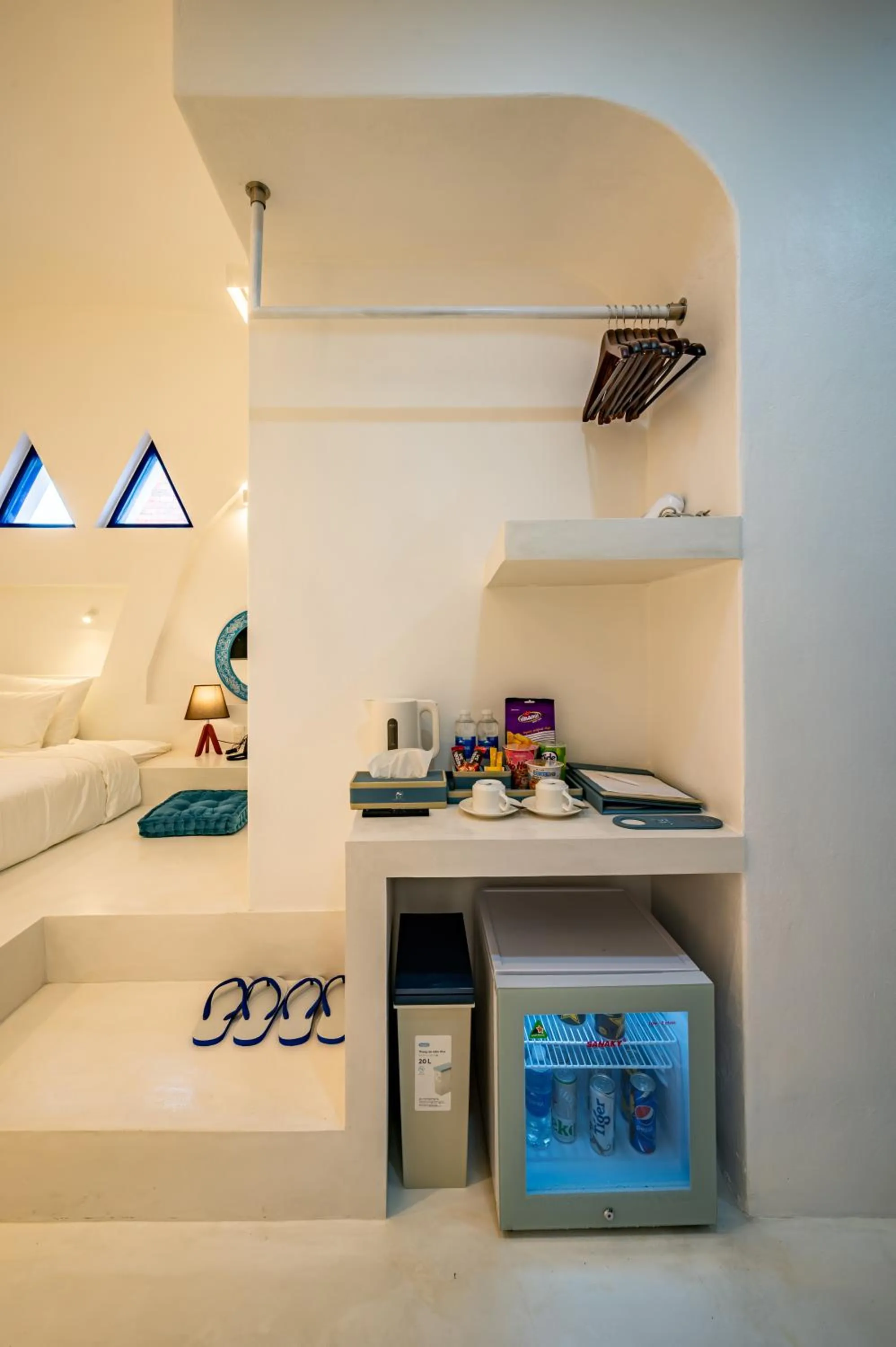 Photo of the whole room in Happiness Hotel