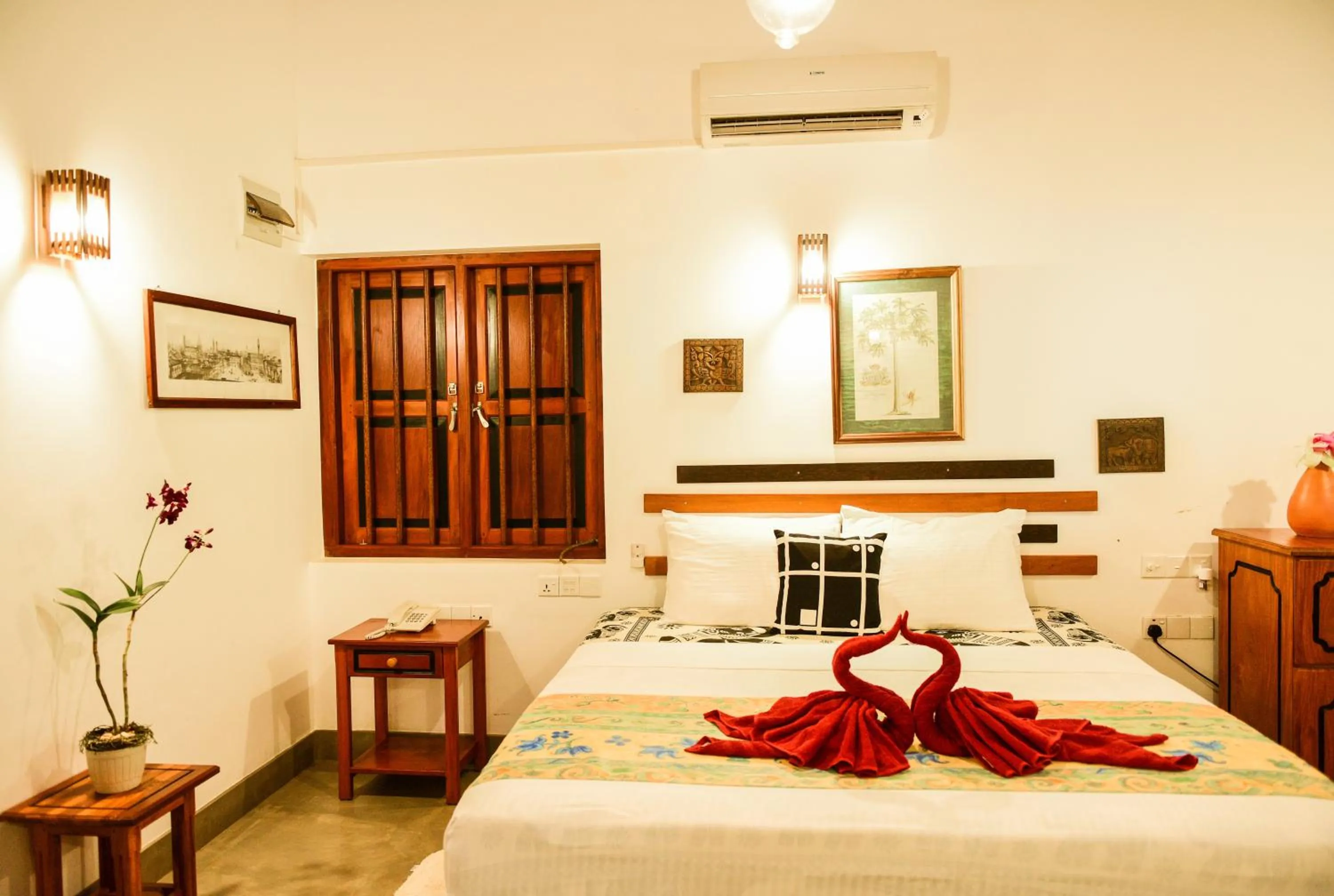 Property building, Bed in Samudra Villa