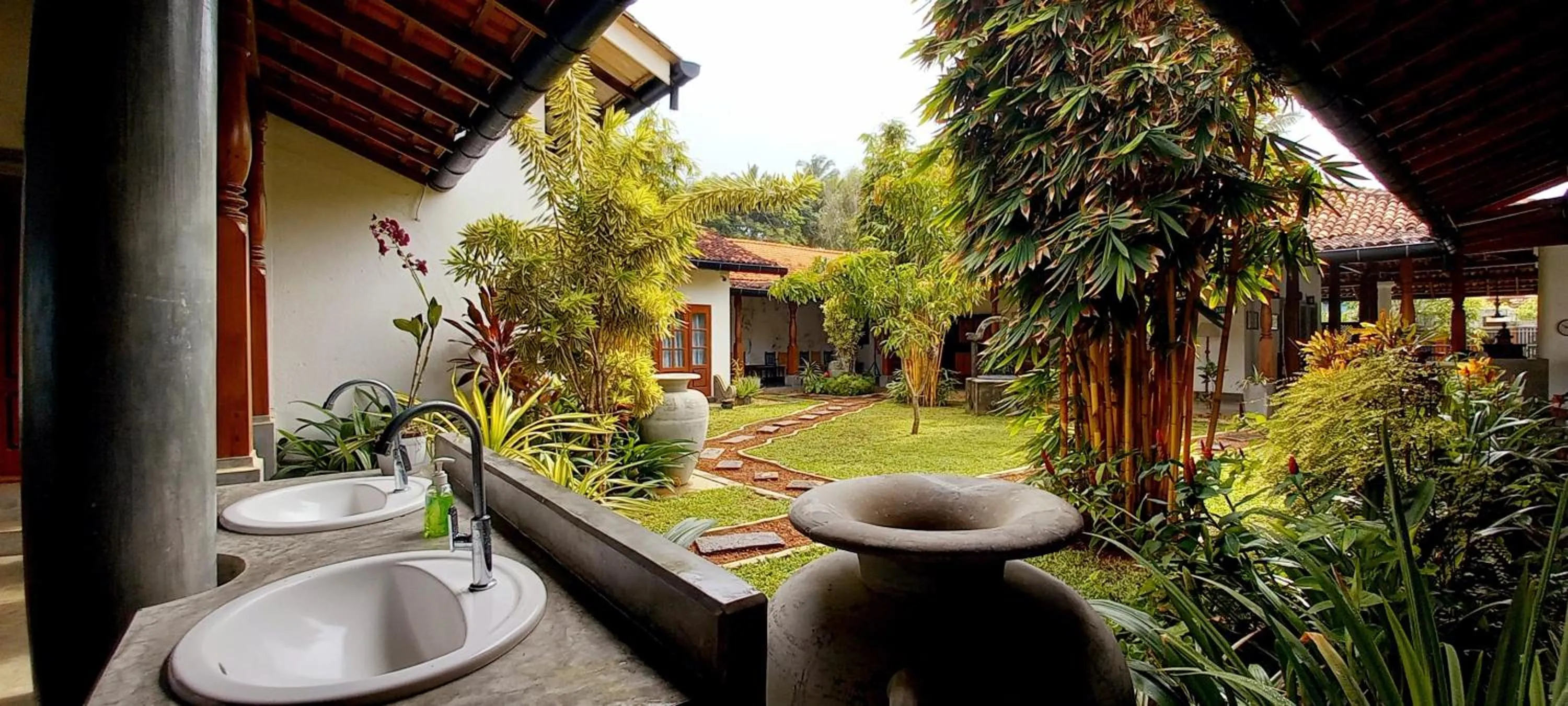Garden in Samudra Villa