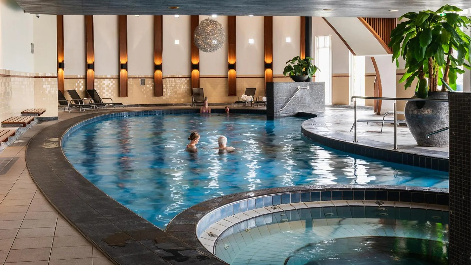 Hot Tub in Parkhotel Valkenburg