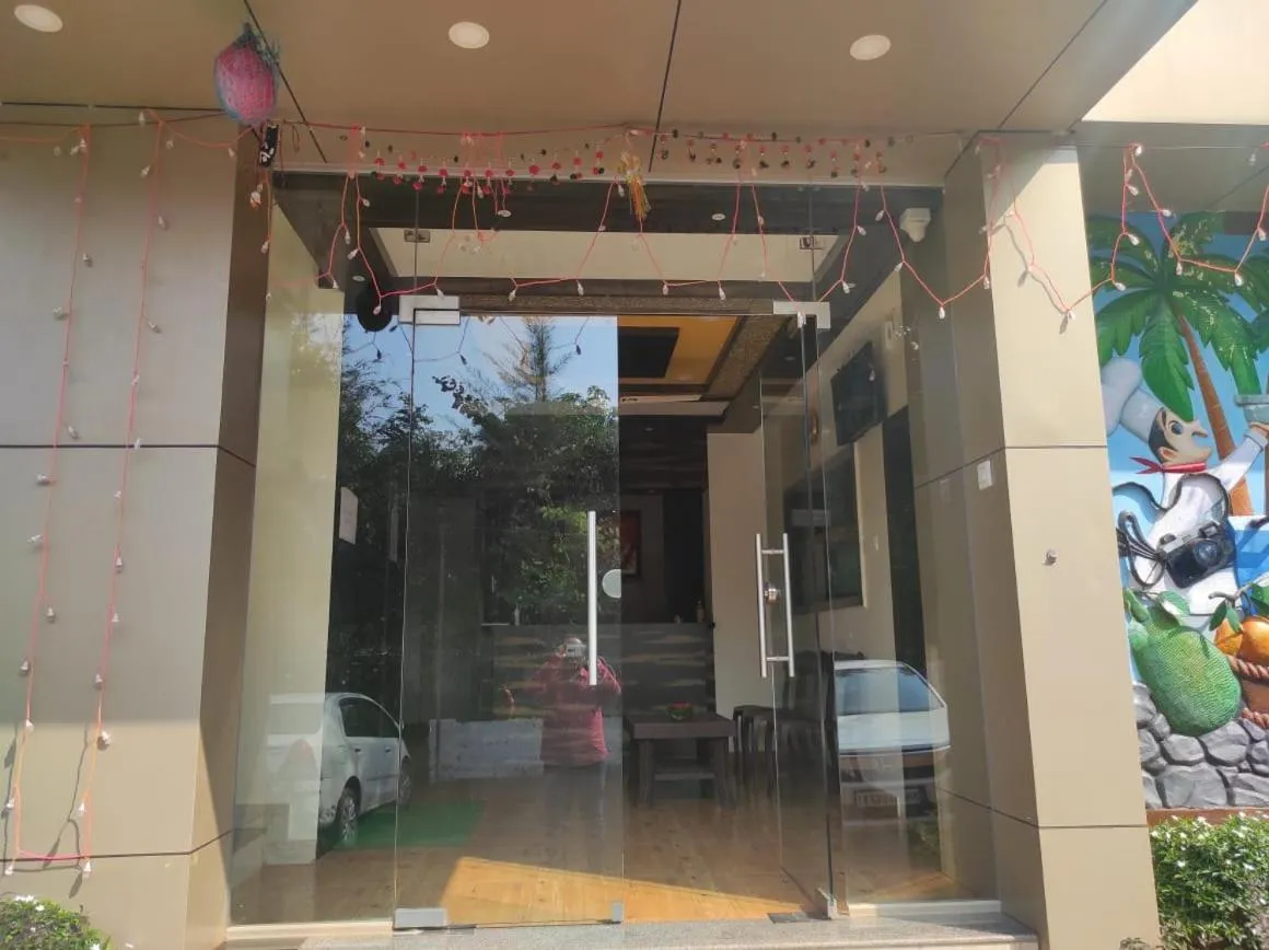 Property building in Hotel Deepak Executive, Ganpatipule
