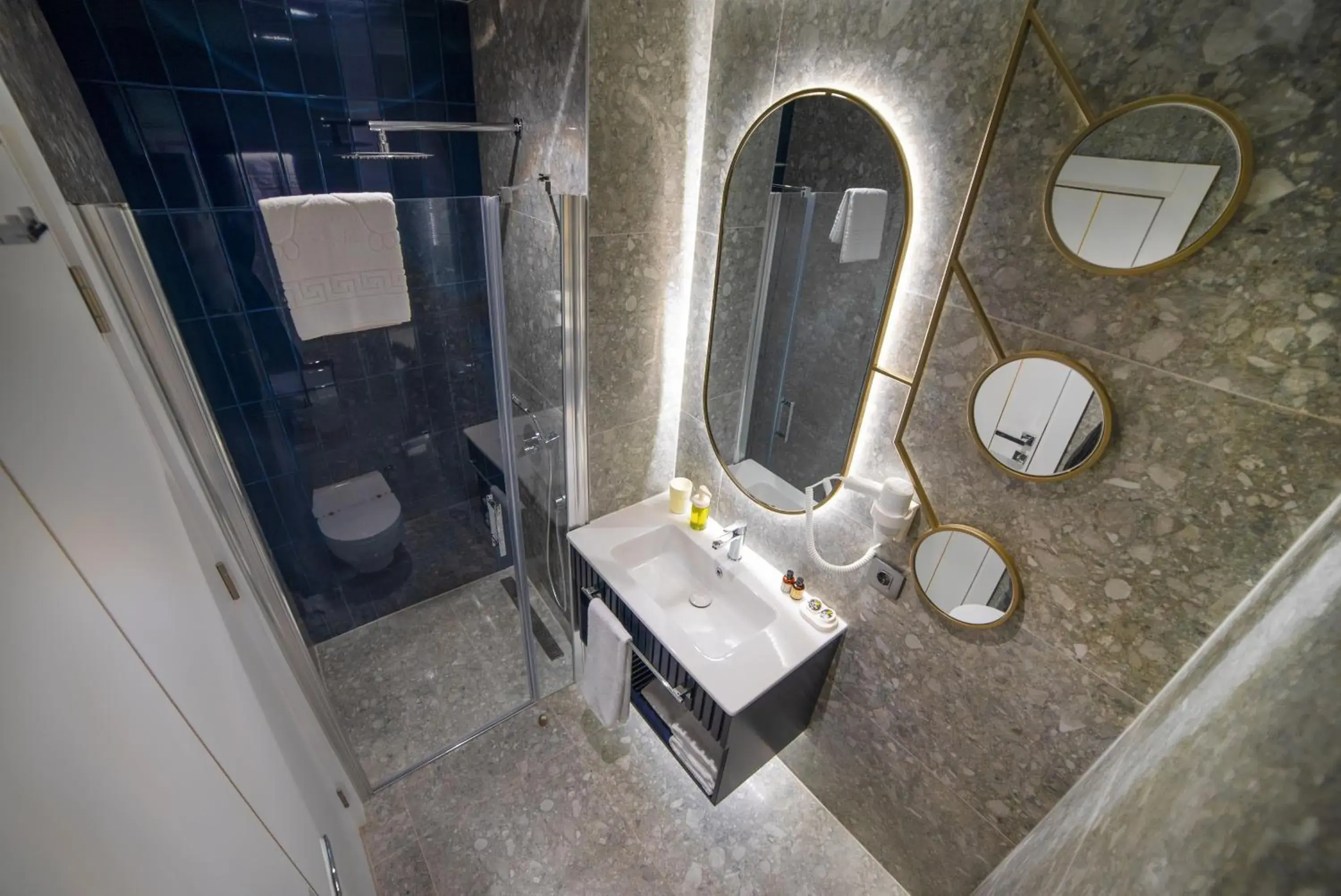 Deluxe Double Studio in Stile Suite Marine Hotel Deluxe Double Studio in Stile Suite Marine Hotel