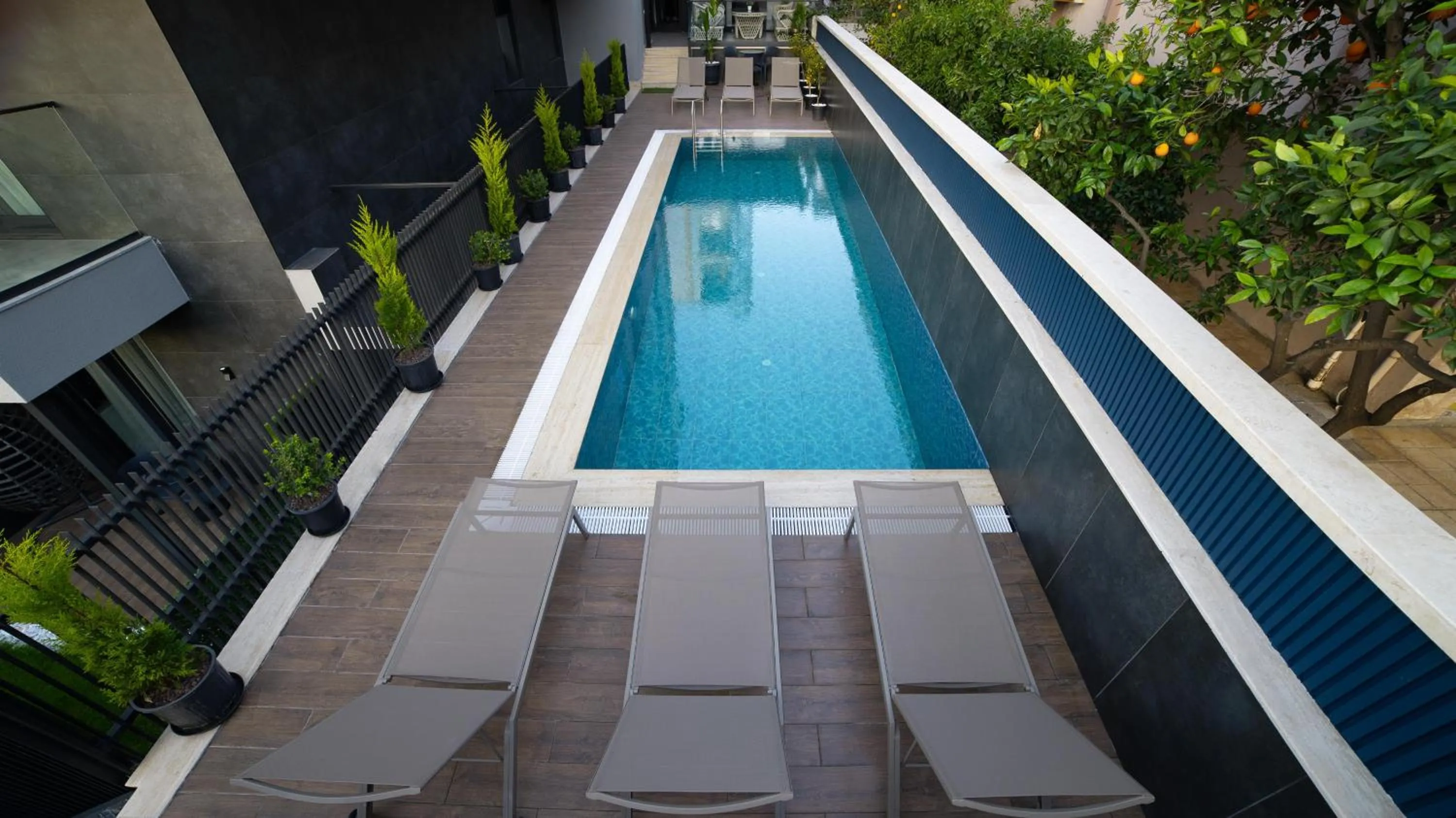 Swimming pool in Stile Suite Marine Hotel