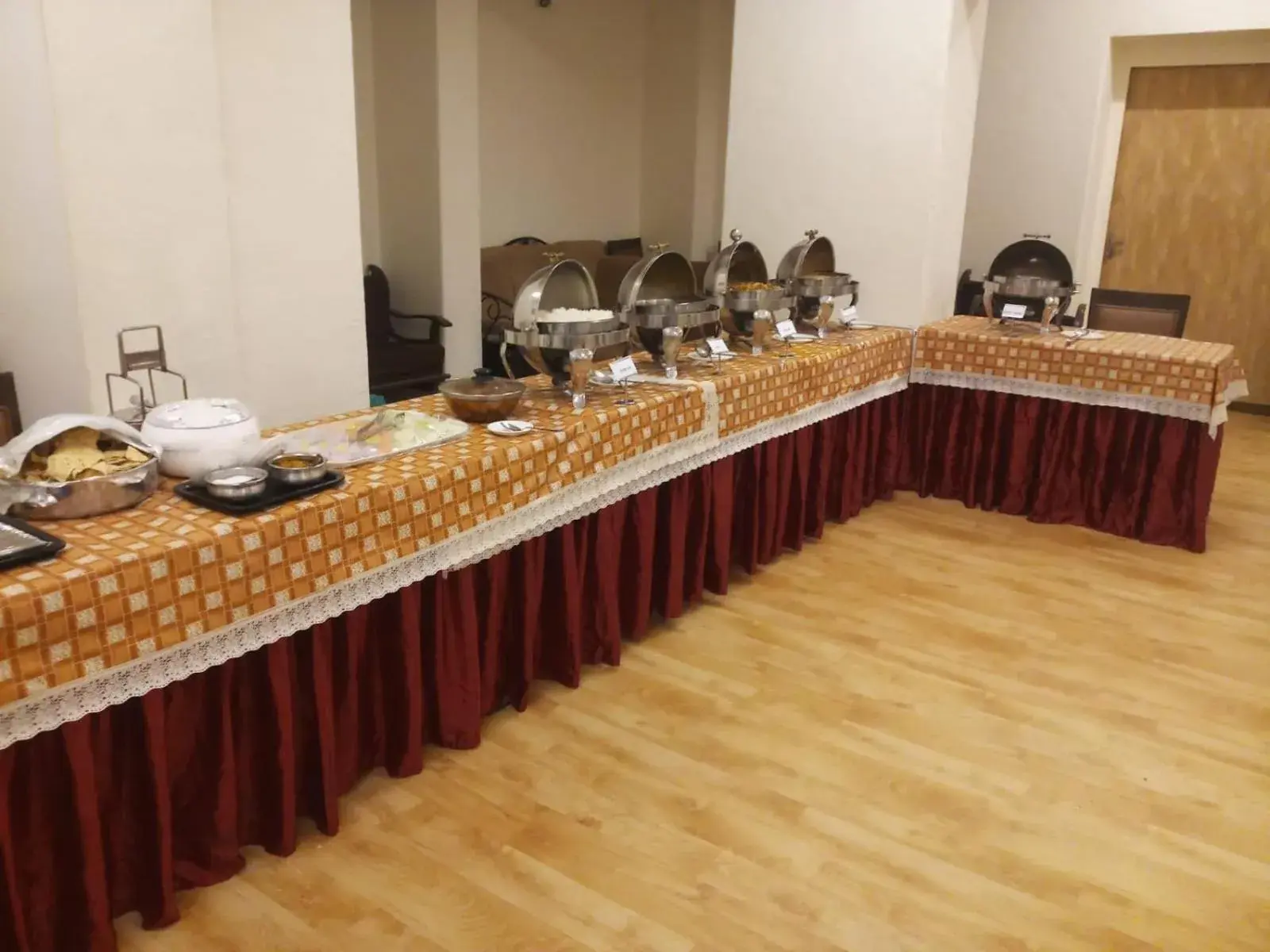 Food and drinks in Tuliip Residency Food and drinks in Tuliip Residency