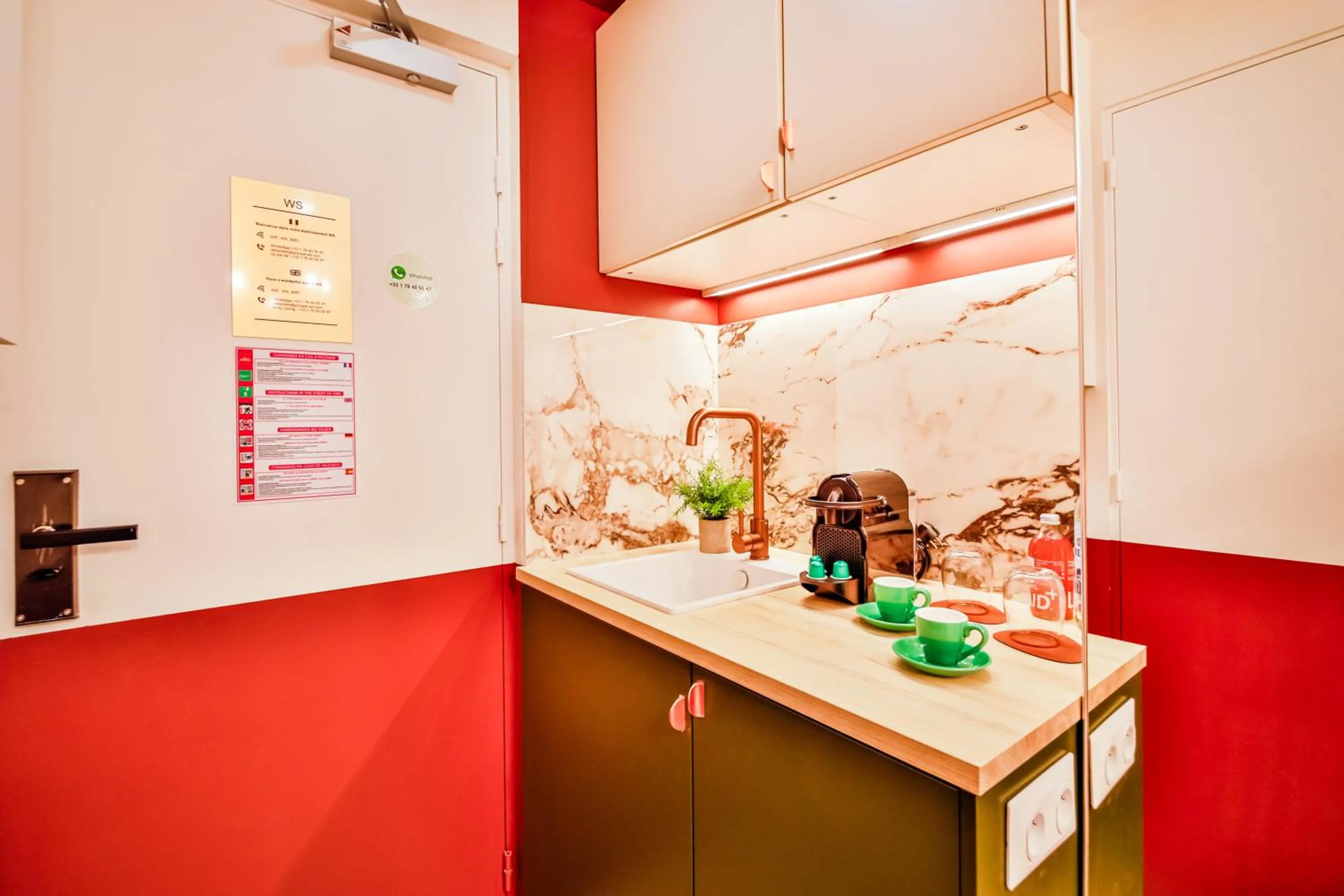 Kitchen or kitchenette in WS Molitor - Auteuil