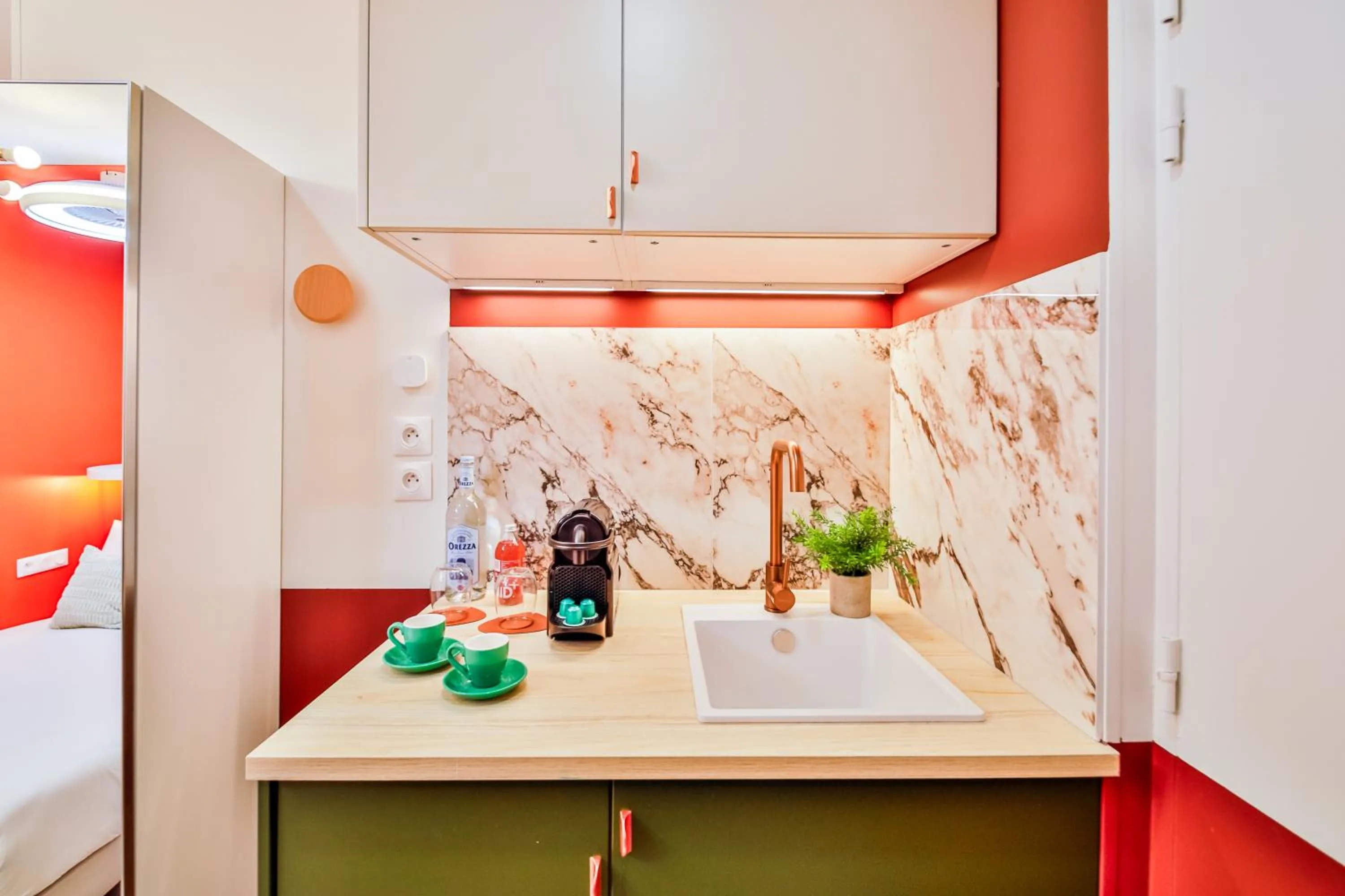 Kitchen or kitchenette in WS Molitor - Auteuil
