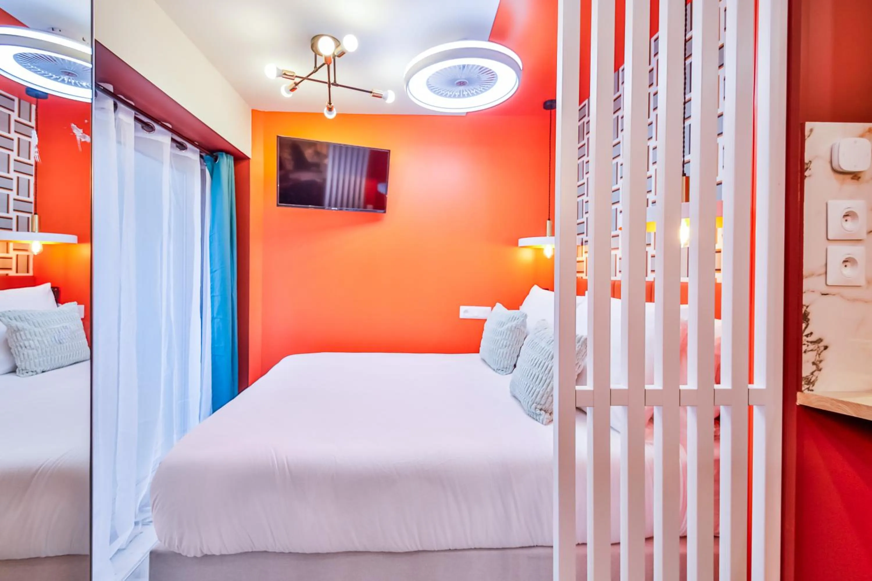 Bed in WS Molitor - Auteuil