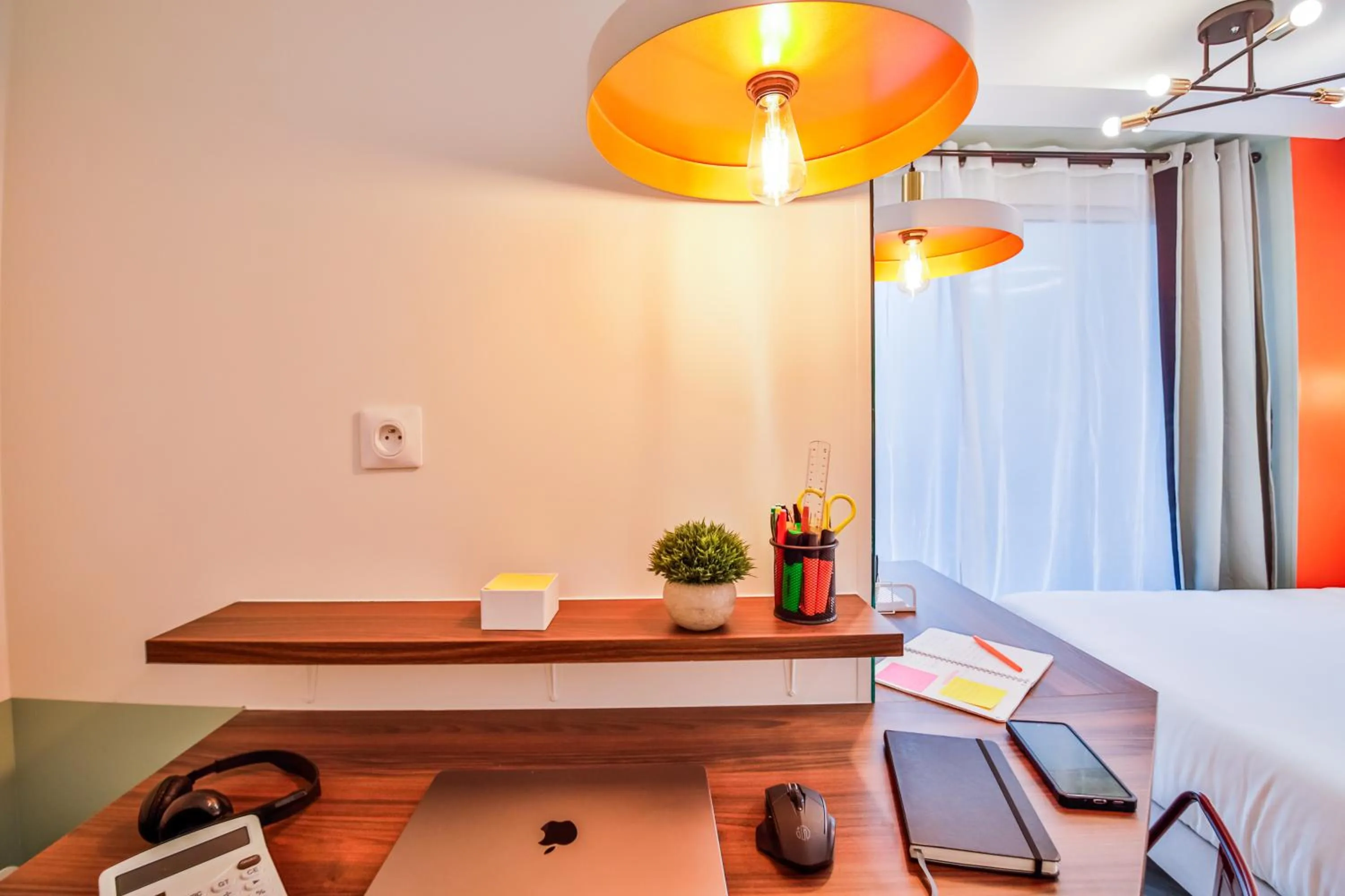 TV and multimedia in WS Molitor - Auteuil