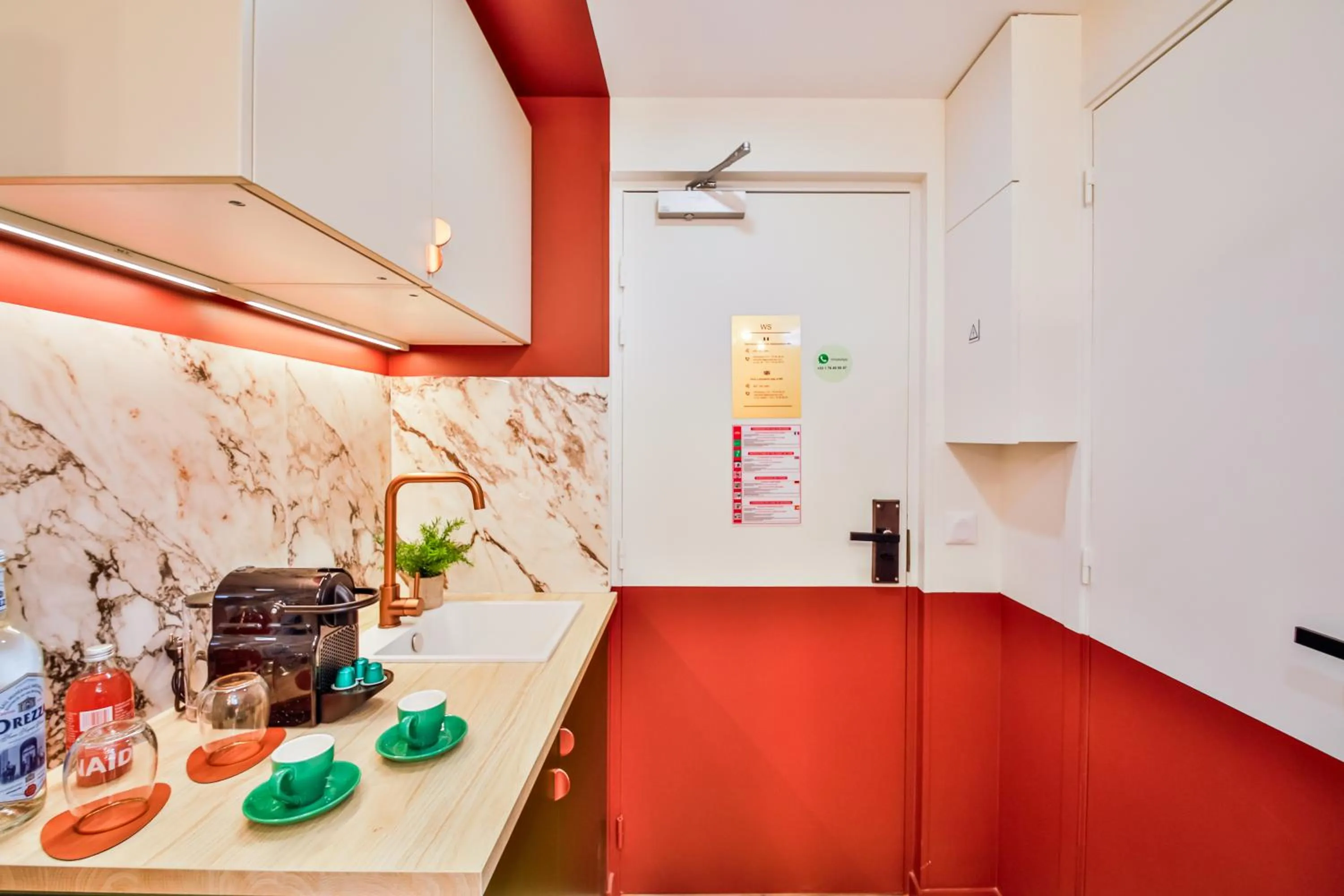 Kitchen or kitchenette in WS Molitor - Auteuil