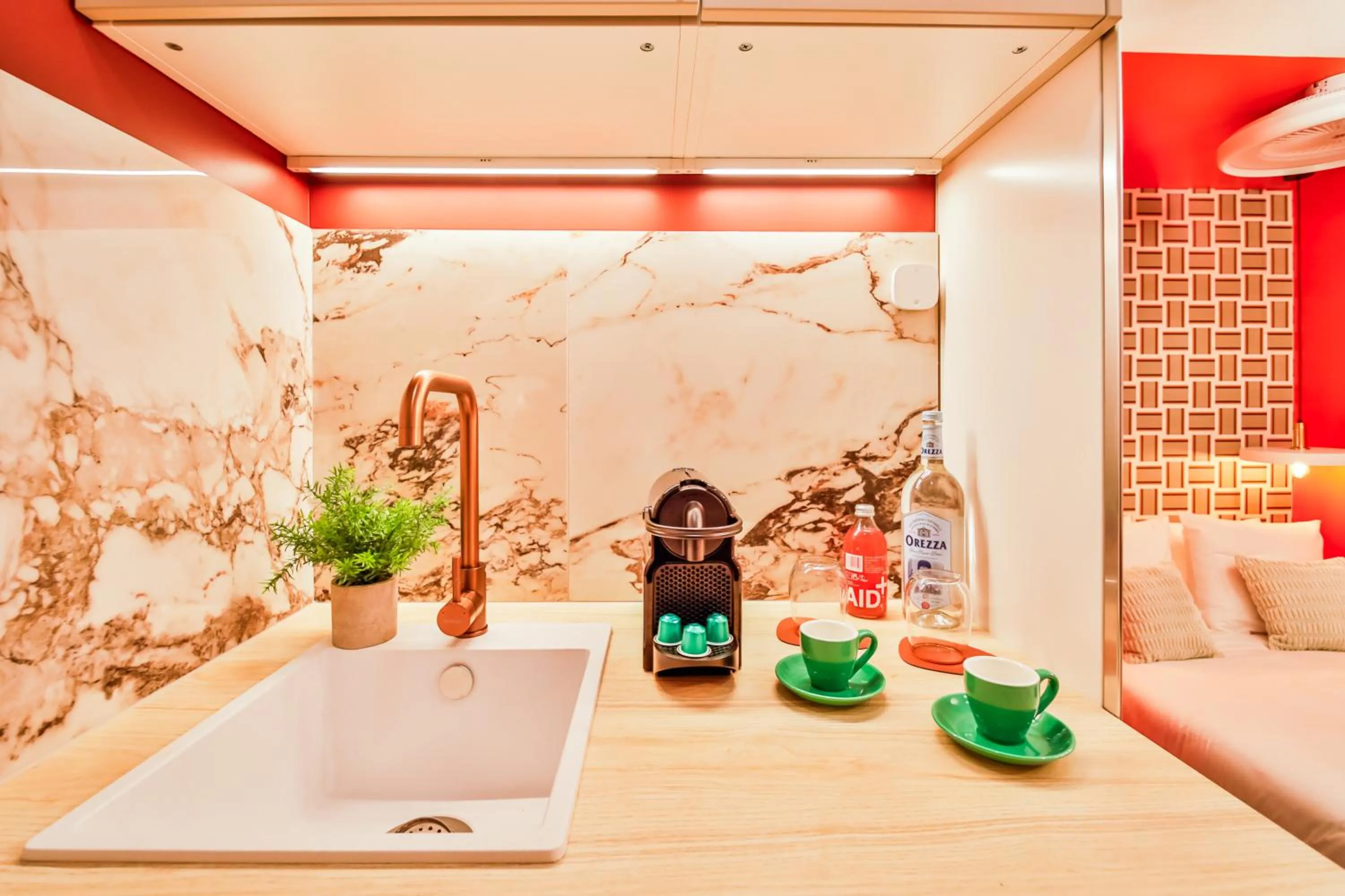 Kitchen or kitchenette in WS Molitor - Auteuil