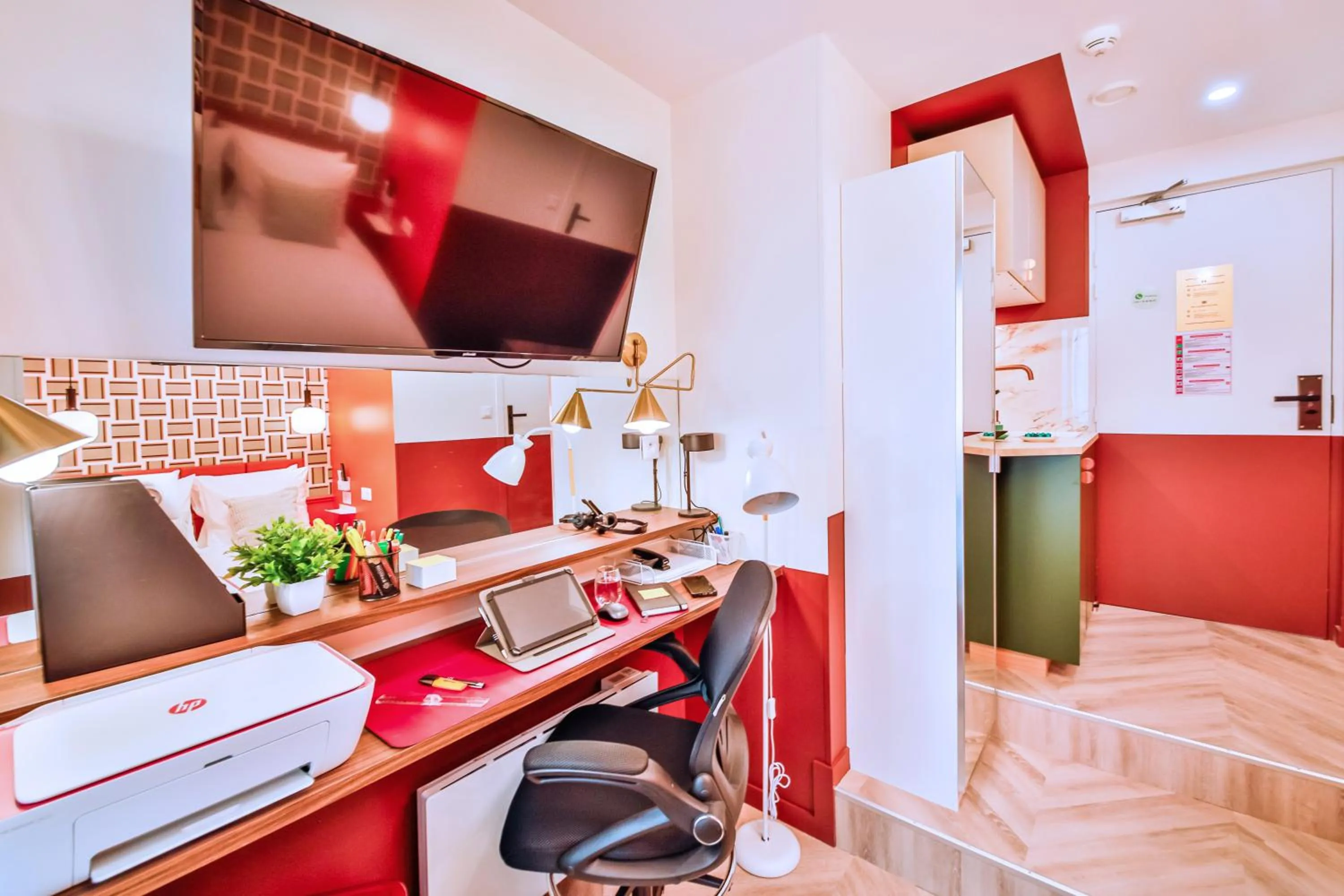 Seating area in WS Molitor - Auteuil