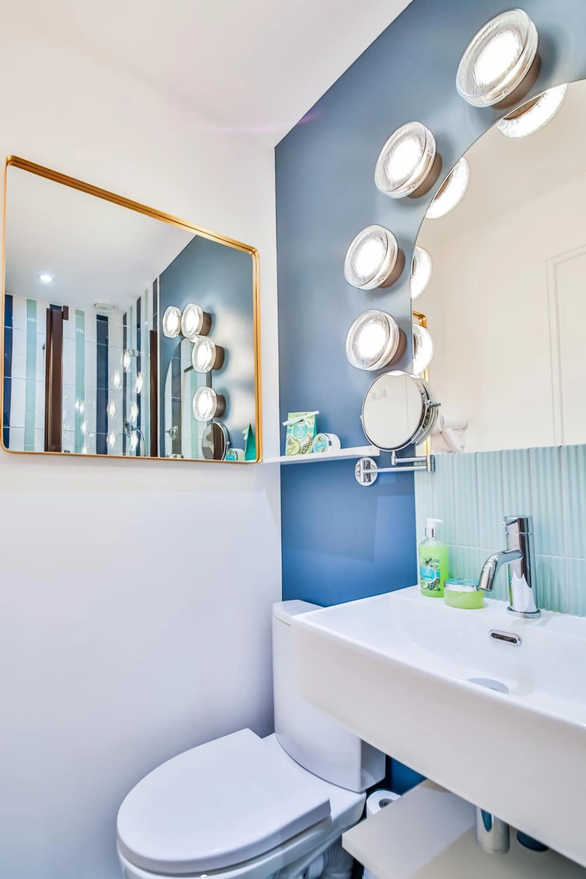 Bathroom in WS Molitor - Auteuil