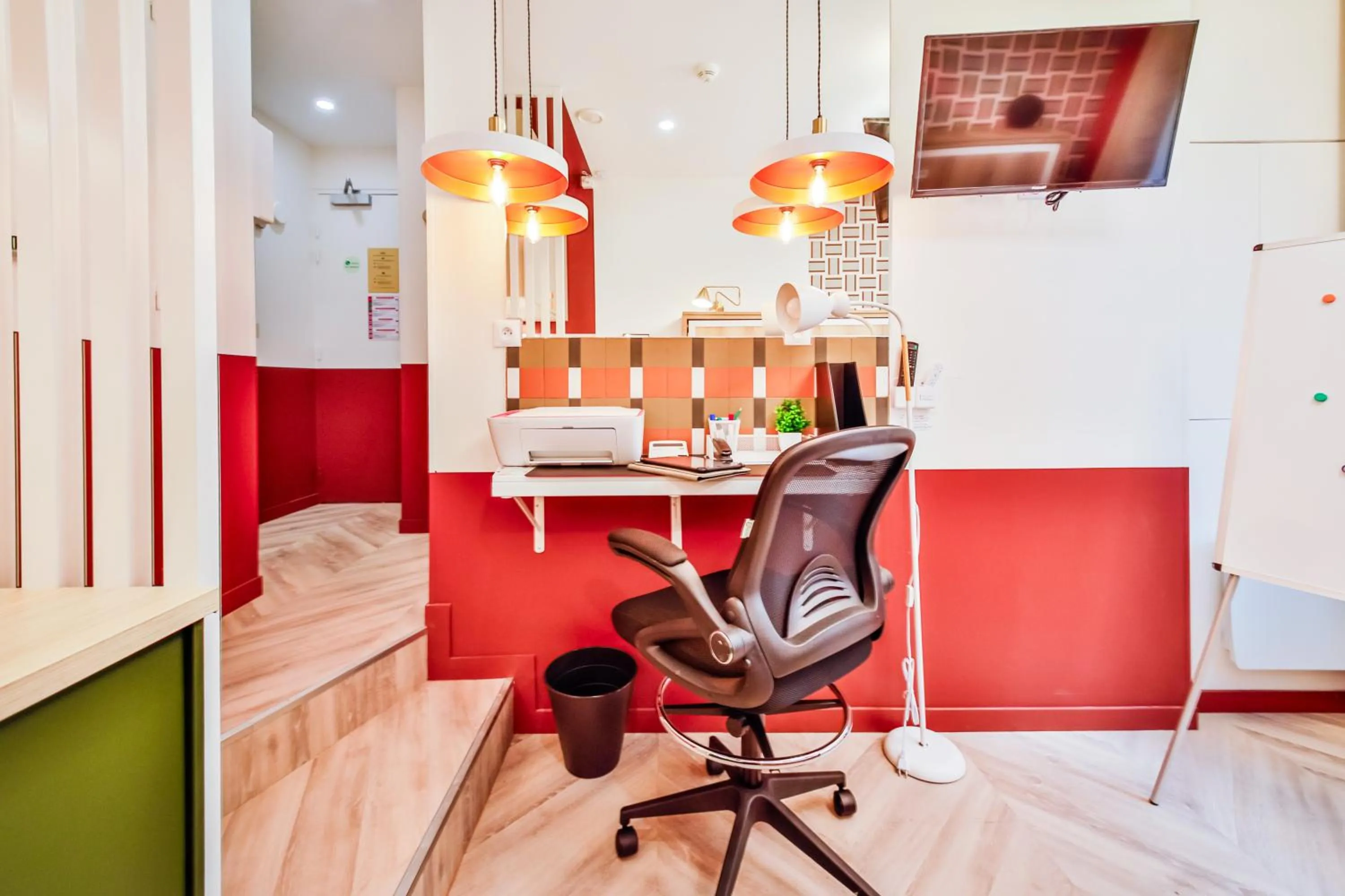 Living room, Bed in WS Molitor - Auteuil