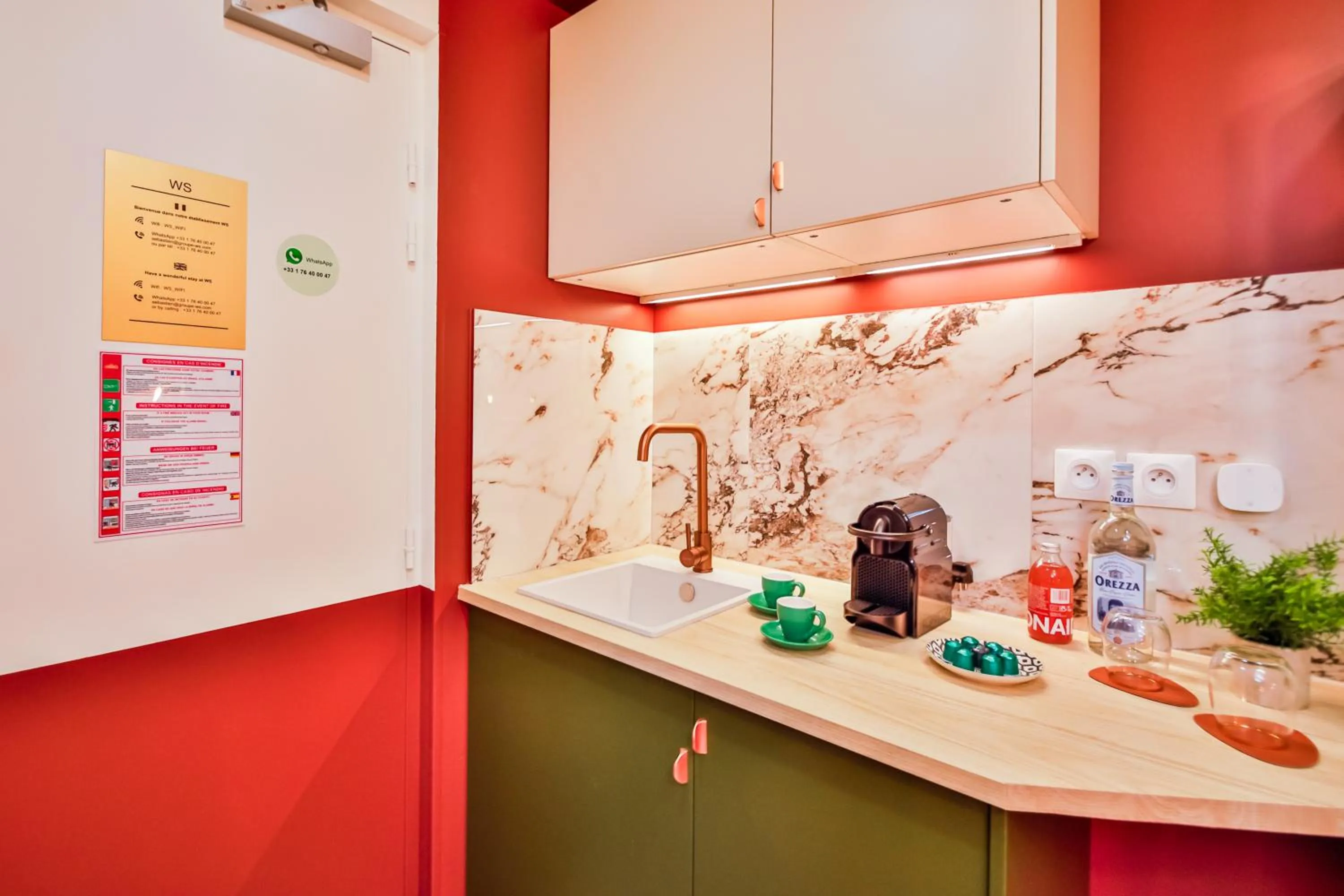 Kitchen or kitchenette in WS Molitor - Auteuil