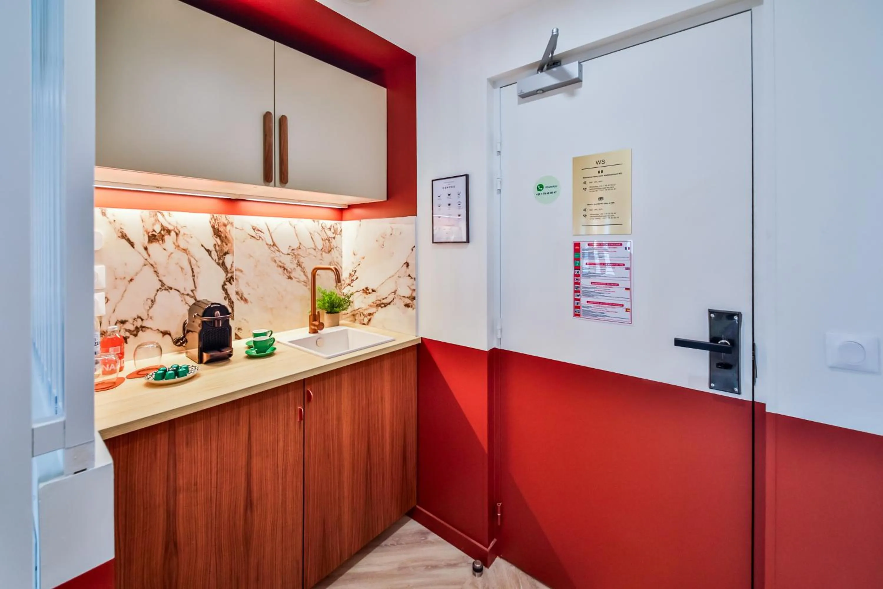 Kitchen or kitchenette in WS Molitor - Auteuil
