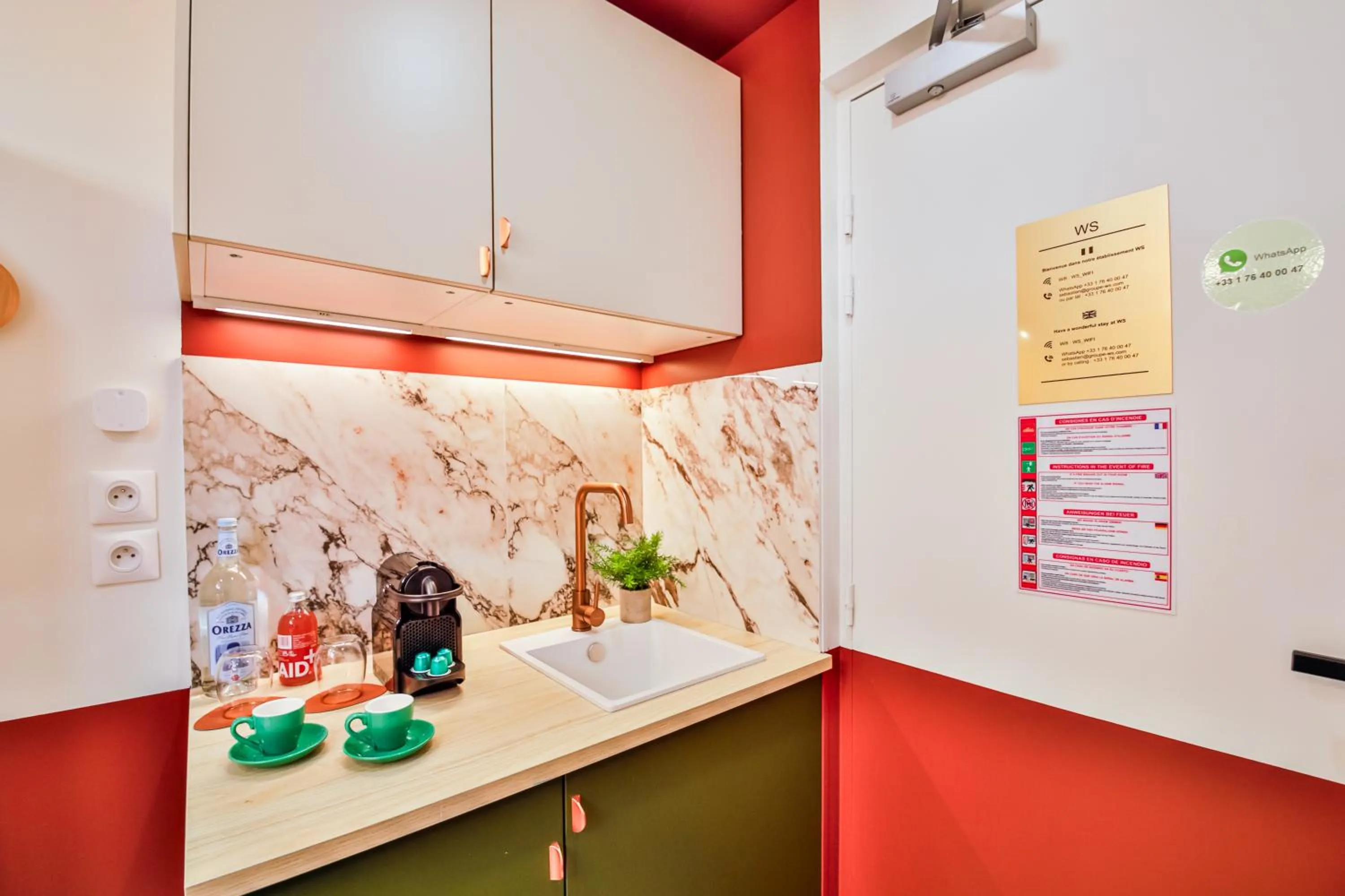 Kitchen or kitchenette in WS Molitor - Auteuil