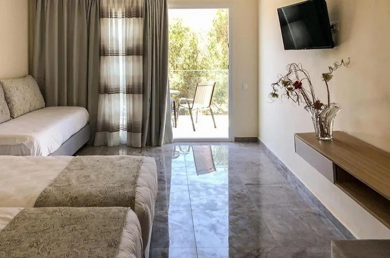 Athina Hotel