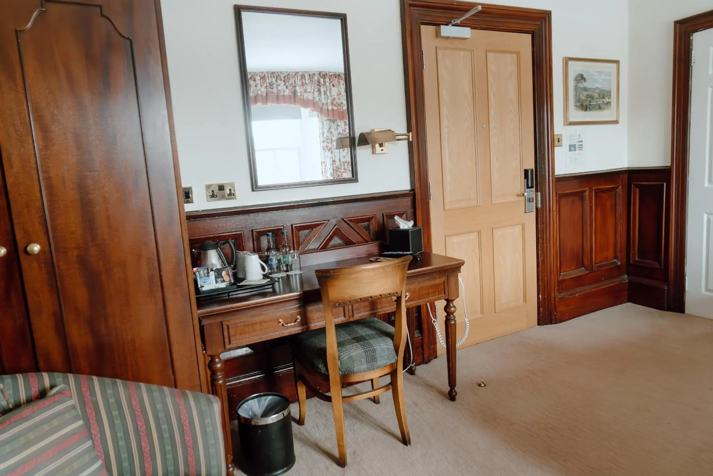 Bed in Royal Hotel Bed in Royal Hotel