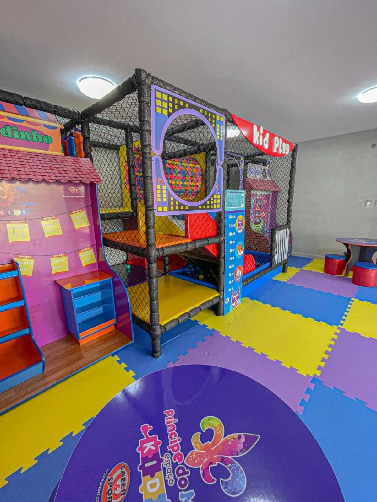 Property building in Principe do Mutá Hotel Design