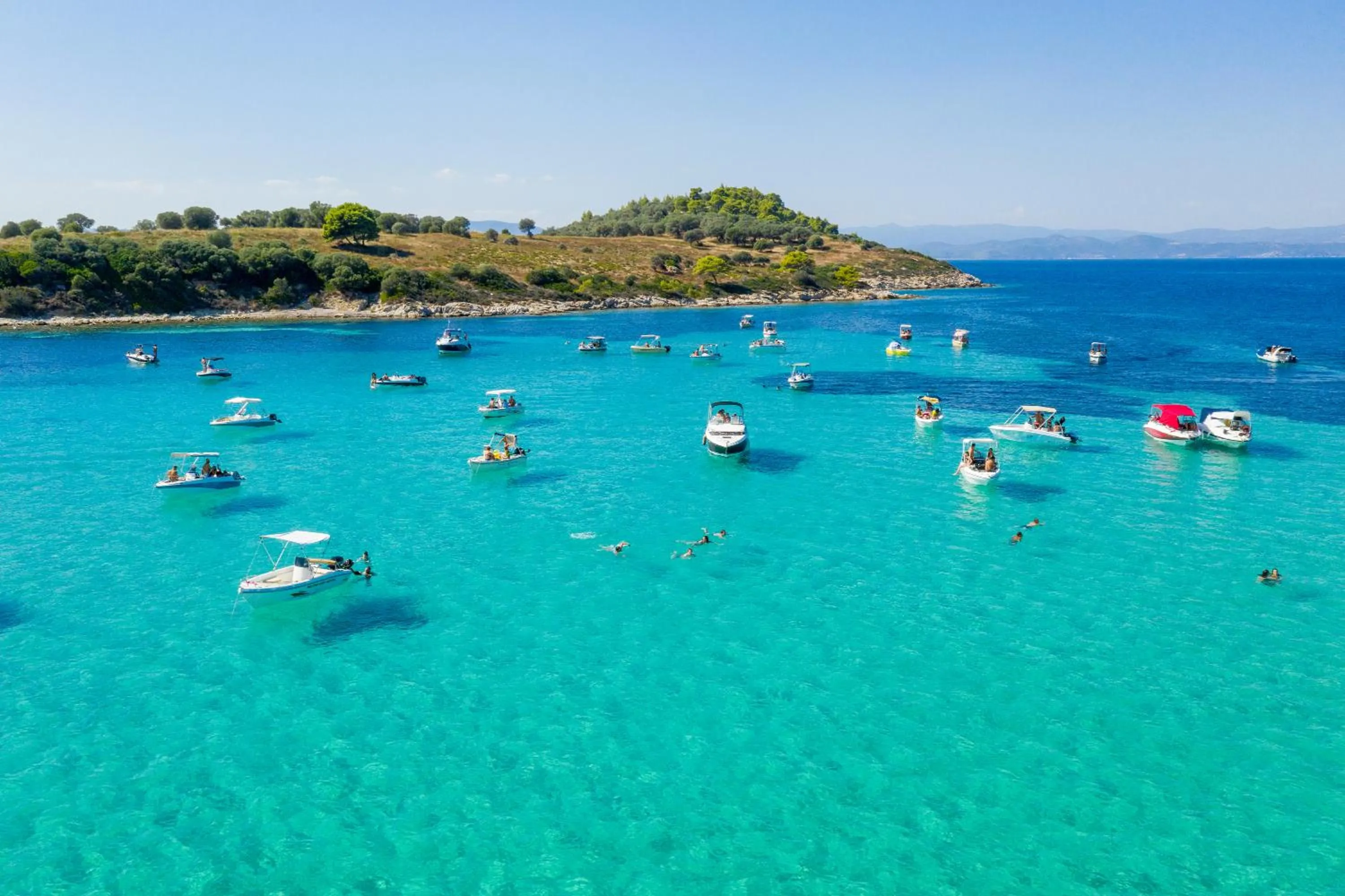 Day in Alexandrion Appartments Down Town Adults Only