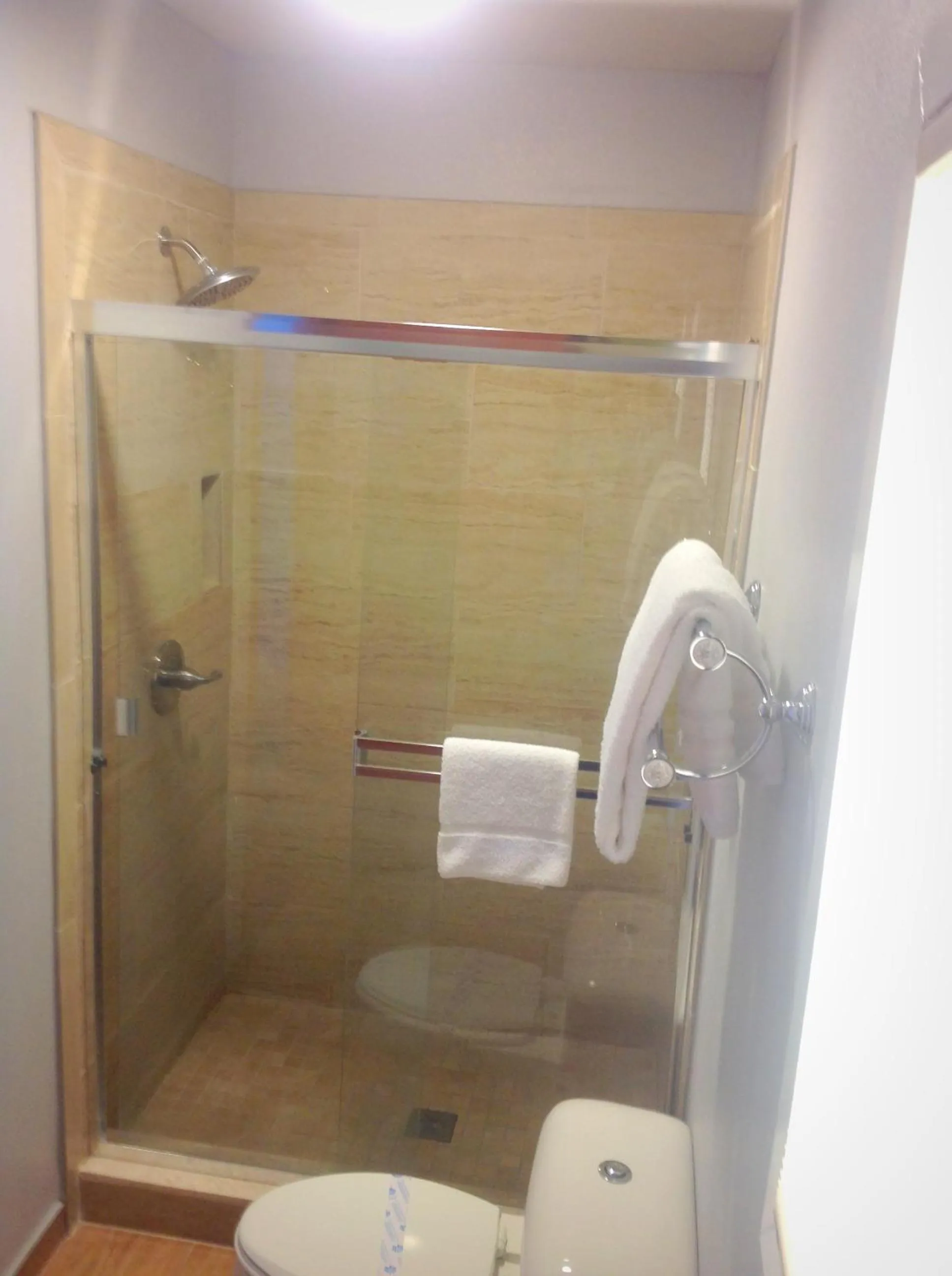 FairBridge Inn & Suites Gateway to Yosemite