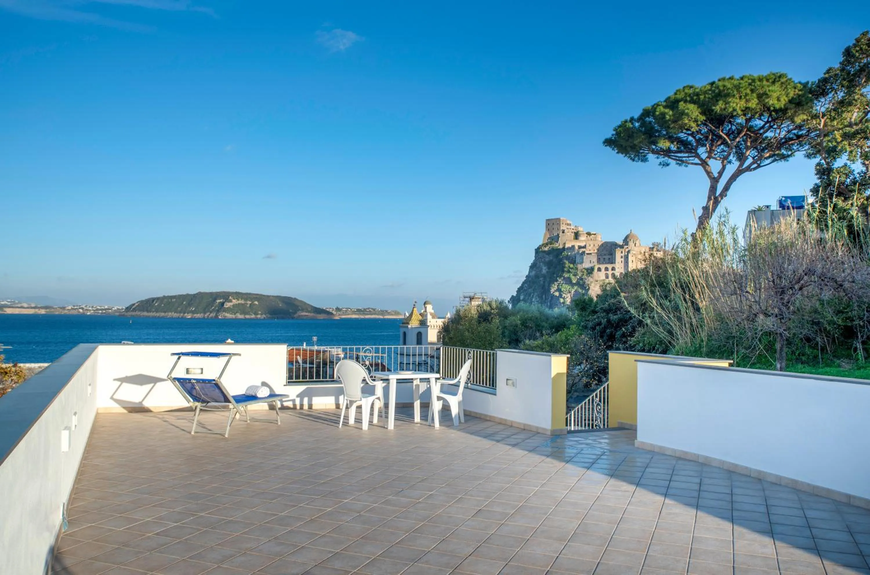 Balcony/Terrace in B&B La Vigna - Ischia Ponte
