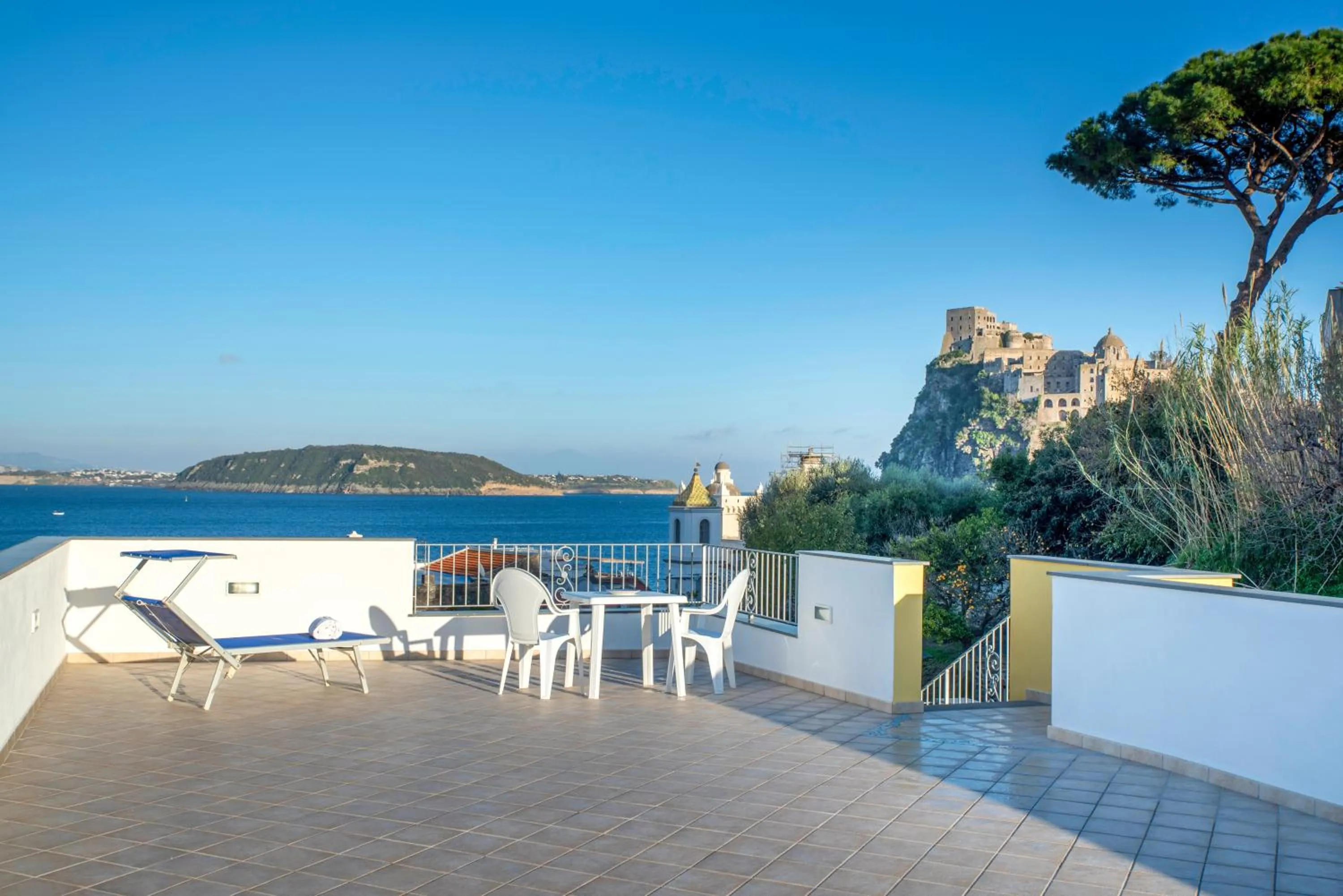 Balcony/Terrace in B&B La Vigna - Ischia Ponte